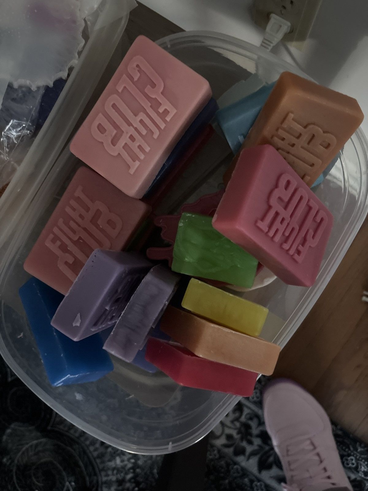 Vintage multiple different bars of soap Size ONE SIZE - 6 Thumbnail