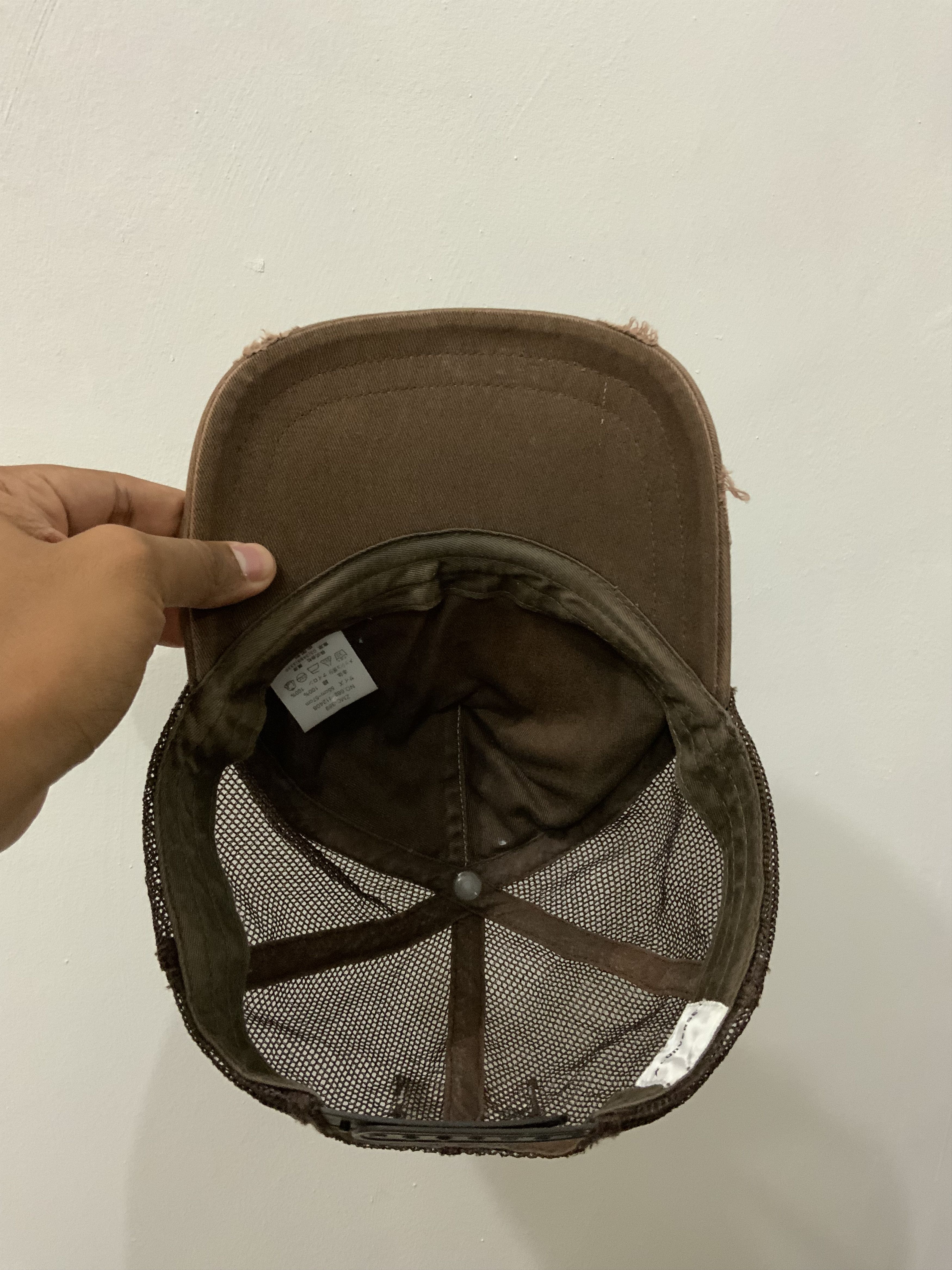 Converse Converse Chuck Taylor Distressed Trucker Hat Size ONE SIZE - 9 Thumbnail