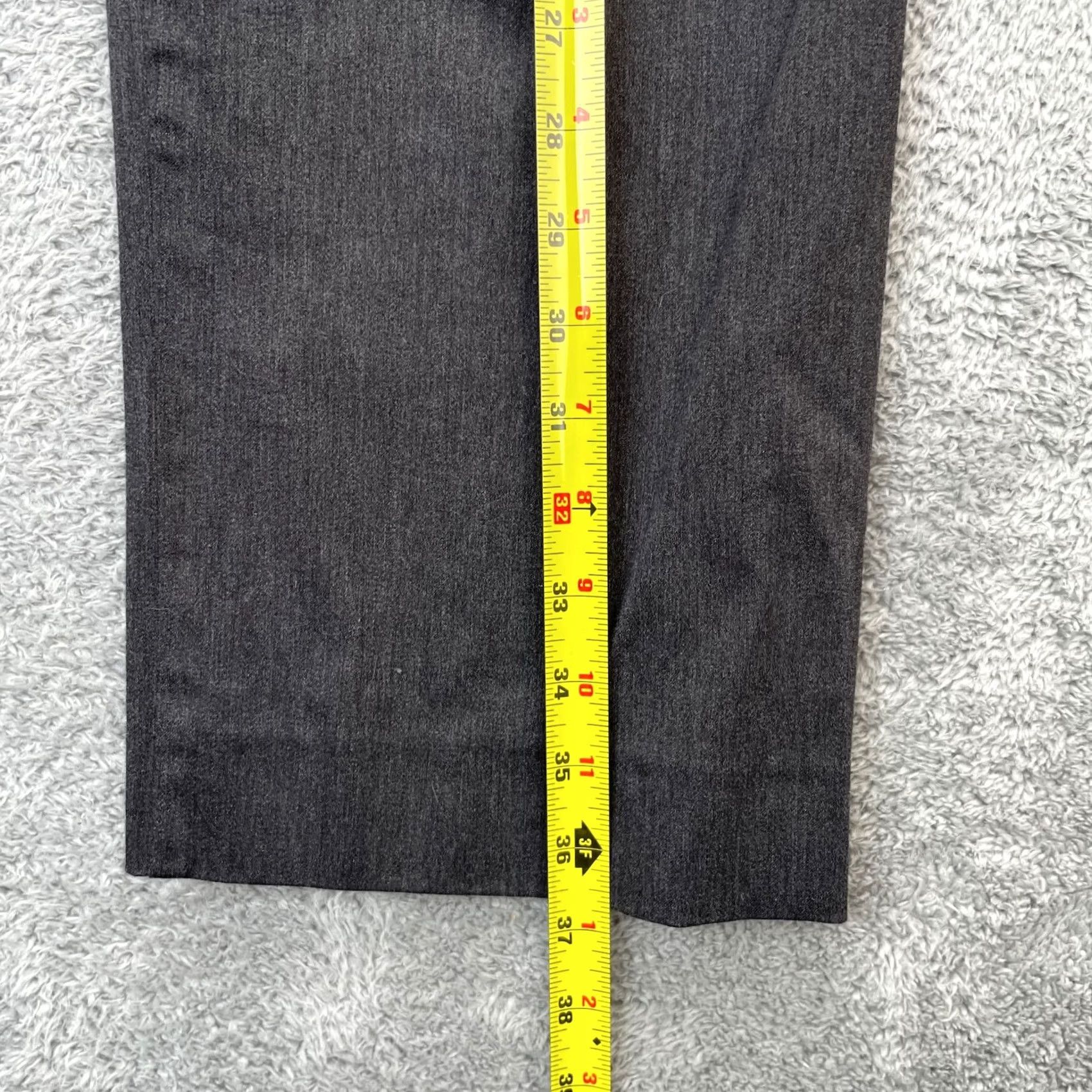 Gap VINTAGE Gap Pants Mens 31x32 Gray Khaki Straight Fit Cotton Spandex Resort Wear Tailored Shirts Pants Size US 30 / EU 46 - 7 Thumbnail