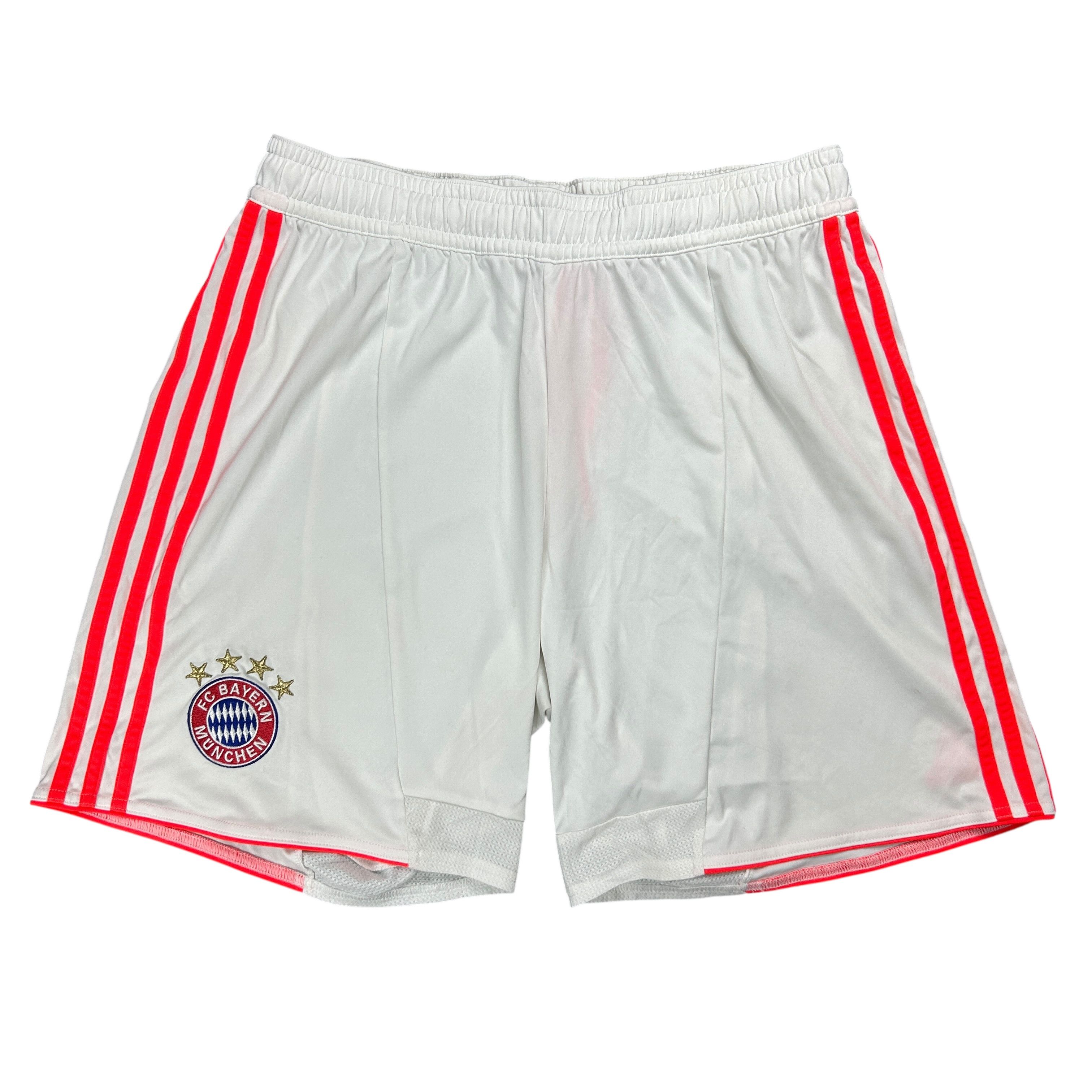 Adidas Adidas Bayern Munchen White Shorts Men Size L Size US 34 / EU 50 - 1 Thumbnail