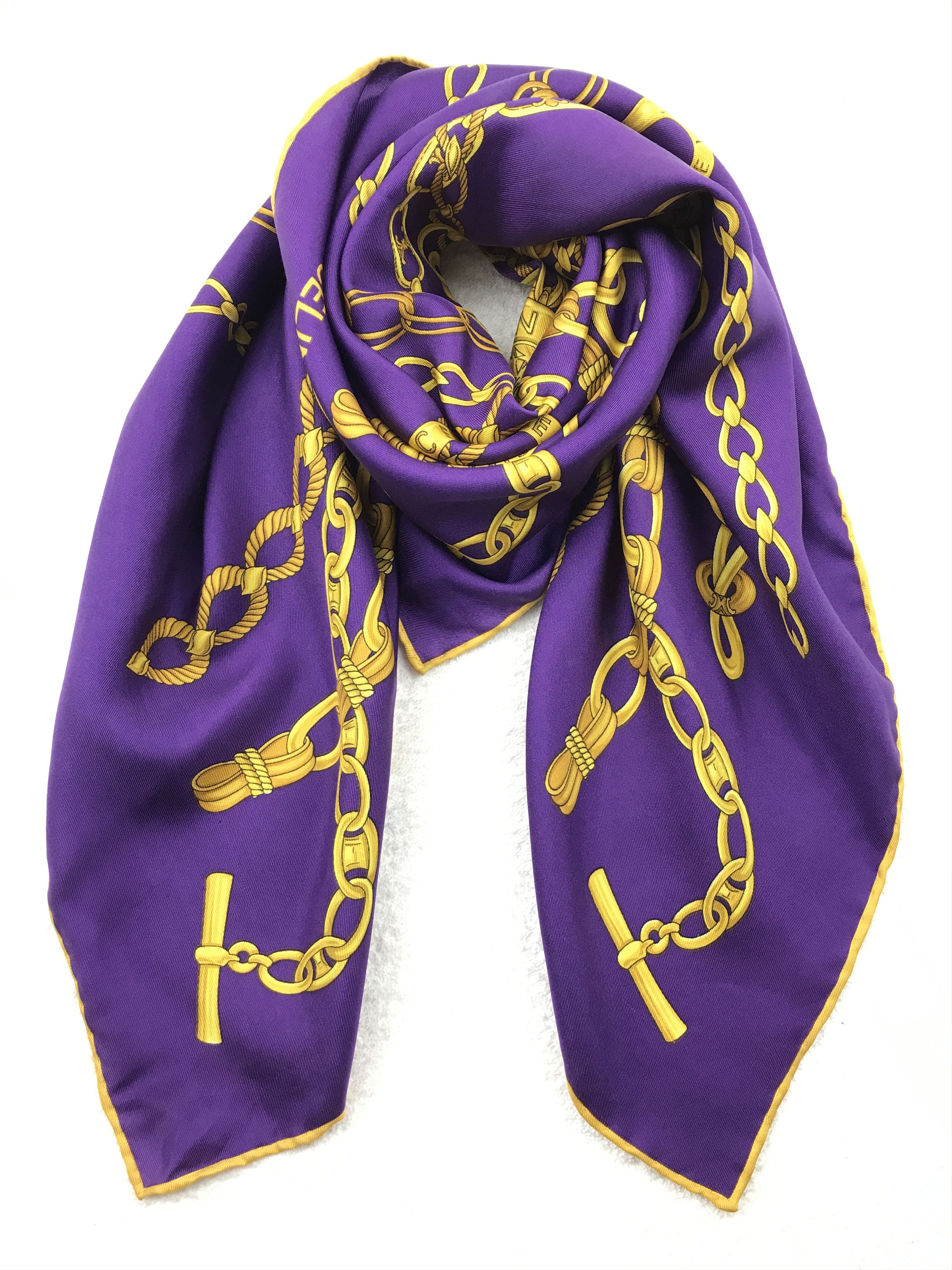 Celine Vintage Celine Chain Coin Silk Scarf Size ONE SIZE - 7 Thumbnail