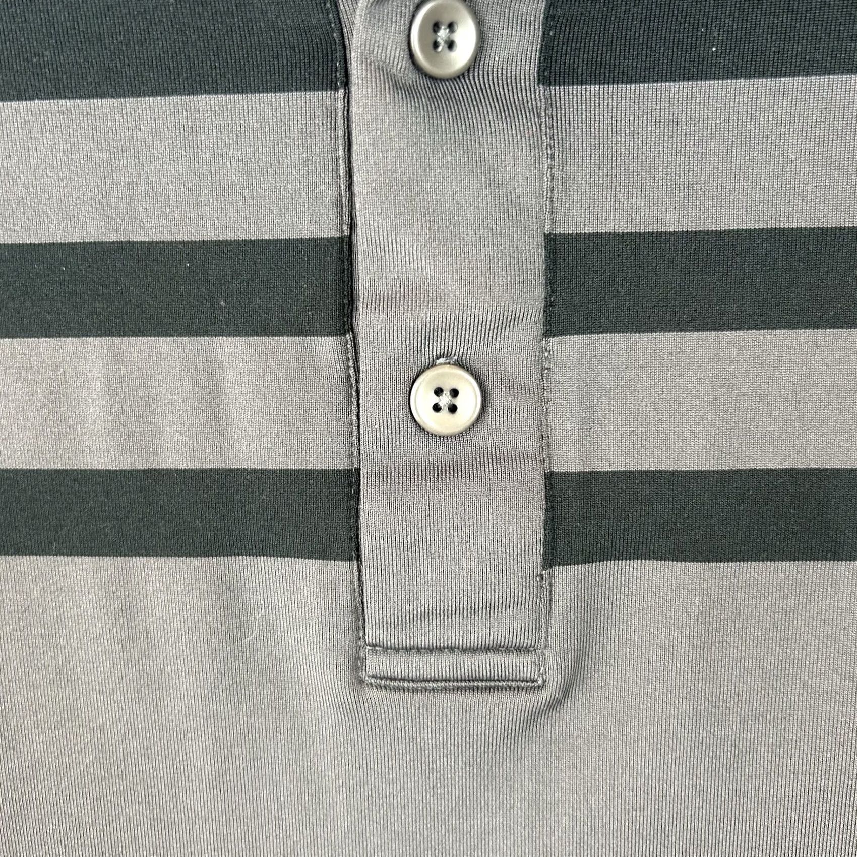 Under Armour Under Armour Polo Shirt Mens XL Regular Golf HeatGear Gray Stretch Logo Short Sleeve Collared Button Polo Size US XL / EU 56 / 4 - 4 Thumbnail