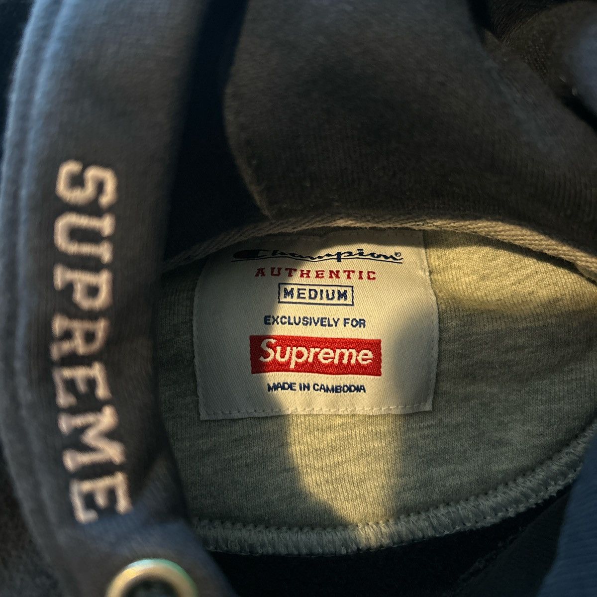 Supreme Supreme x Champion Navy Triplestack Logo hoodie size m Size US M / EU 48-50 / 2 - 3 Thumbnail