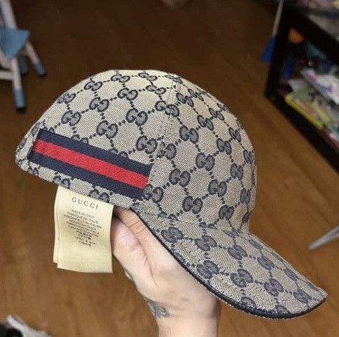 Gucci Medium Gucci Hat flawless condition,Double G Baseball Canvas Size ONE SIZE - 4 Thumbnail
