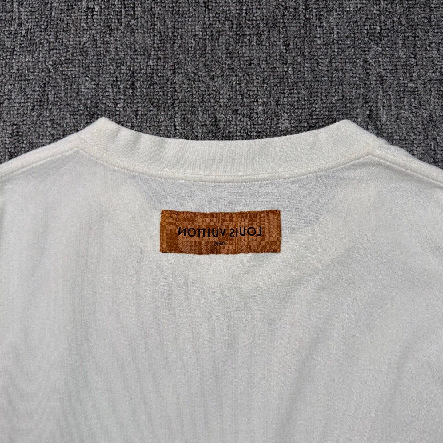 Louis Vuitton Louis Vuitton Crayon All Over Print White T-shirt XL Size US XL / EU 56 / 4 - 8 Thumbnail