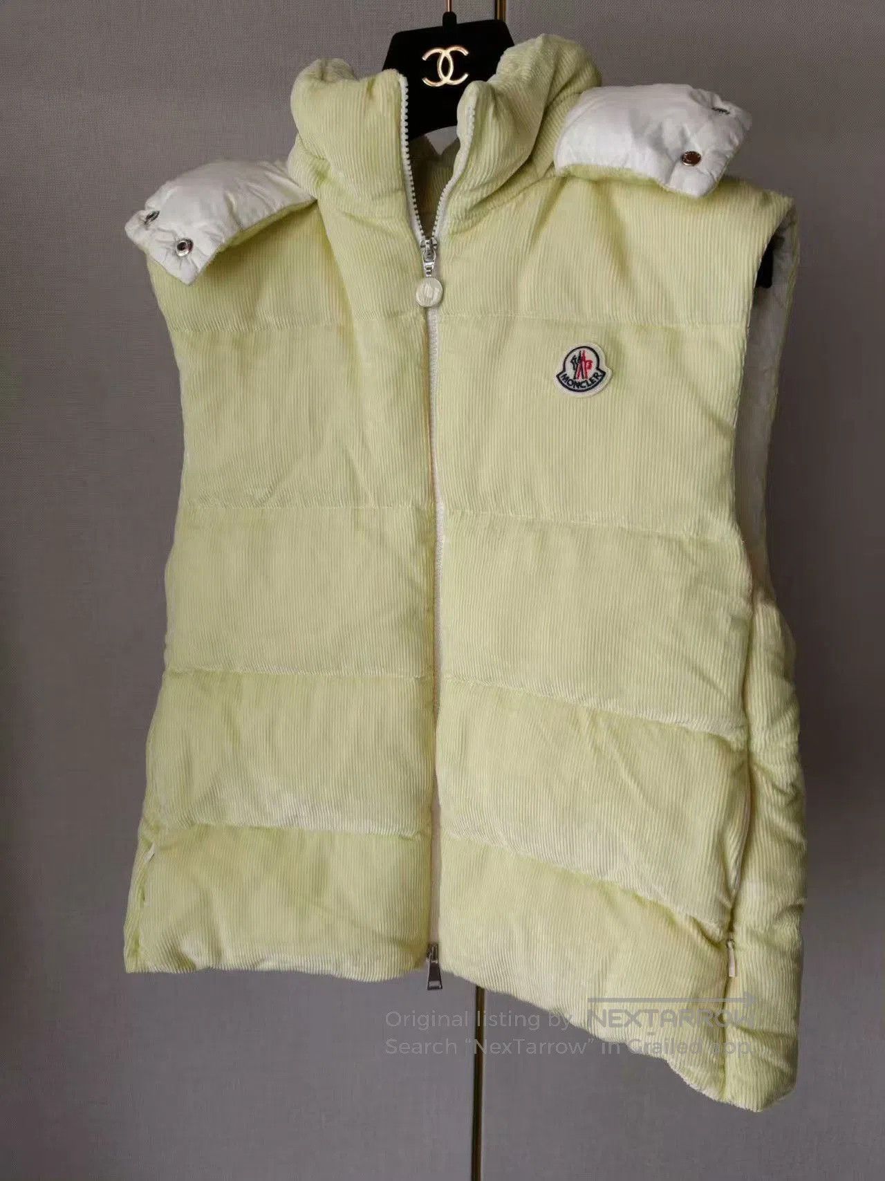 Moncler Moncler Women's Vest. Size M / US 6-8 / IT 42-44 - 8 Thumbnail