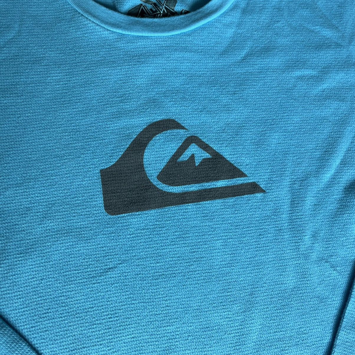 Quiksilver Vintage 2000s Quiksilver Center Logo Longsleeve Thermal Tee Size US L / EU 52-54 / 3 - 4 Thumbnail