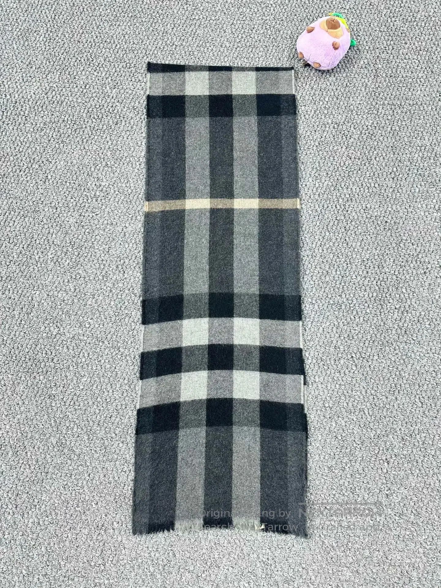 Burberry Burberry Black and Grey Classic Plaid Wool Scarf| Size ONE SIZE - 2 Thumbnail