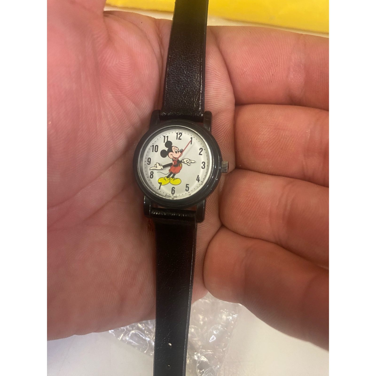 Disney Mickey Mouse Disney Women’s Watch! New Battery! Size ONE SIZE - 1 Thumbnail
