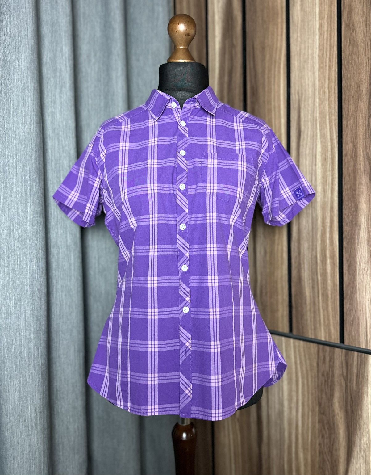 Haglofs Haglofs Purple Logo Shirt Blouse Women's Size L Size L / US 10 / IT 46 - 1 Thumbnail