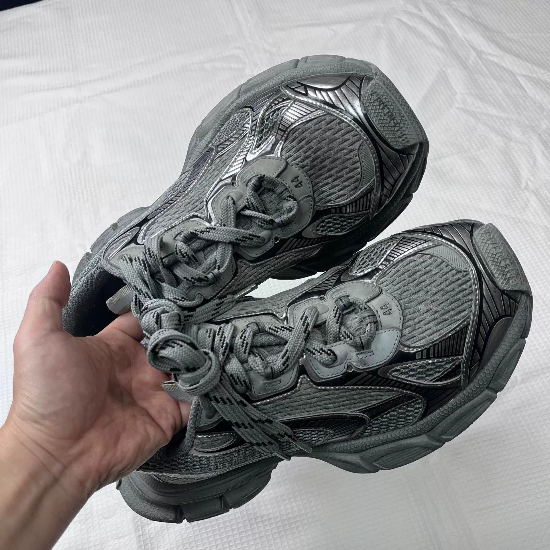 Balenciaga Balenciaga 3XL Sneakers Size 44 Size US 10 / EU 43 - 1 Thumbnail