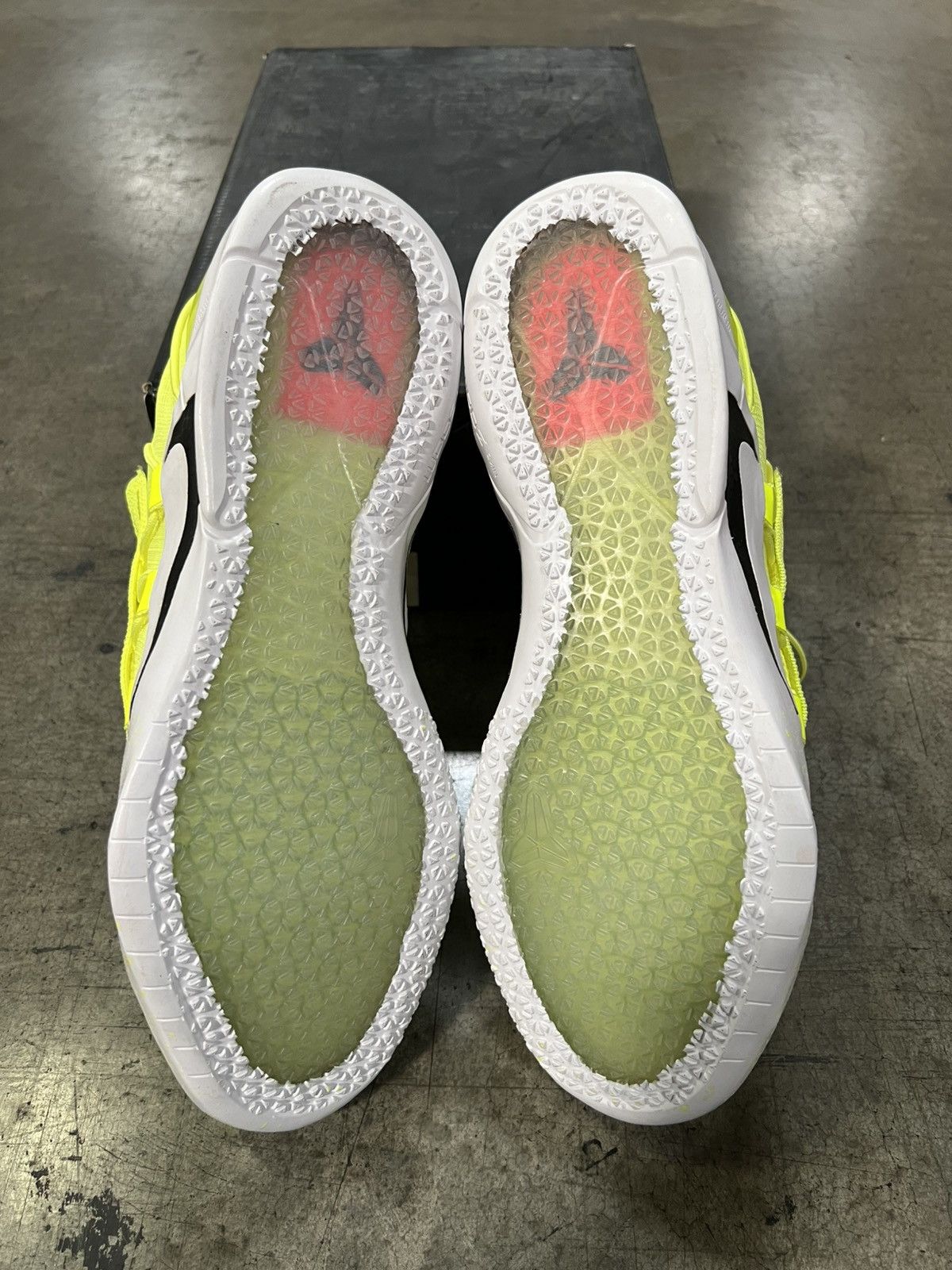 Nike Nike Kobe A.D. NXT Size US 12.5 / EU 45-46 - 5 Thumbnail