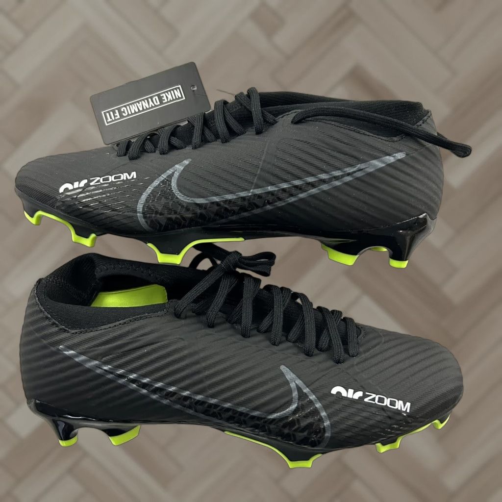 Nike Nike Zoom Superfly 9 Academy FG/MG Black Soccer Cleats Men 7.5 W 9 Nike Zoom Superfly FG/MG Black Cleats Mens Size 7.5 40.5 EU 7.5 US Size ONE SIZE - 1 Thumbnail
