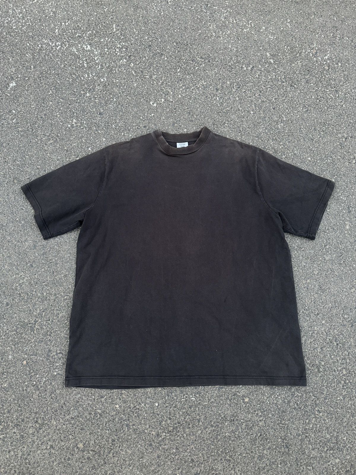 Vetements *RARE* Vetements AW16 Heavy Metall Skull Tshirt Size US S / EU 44-46 / 1 - 4 Thumbnail
