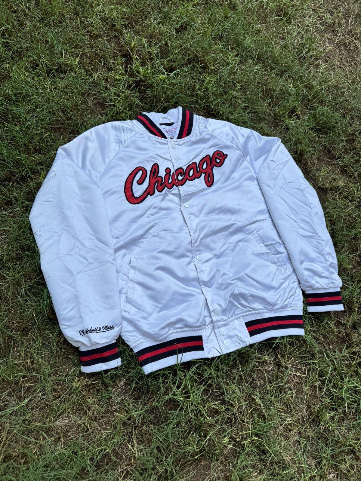 Mitchell & Ness Men's Mitchell & Ness NBA Chicago Bulls White Size US M / EU 48-50 / 2 - 3 Thumbnail