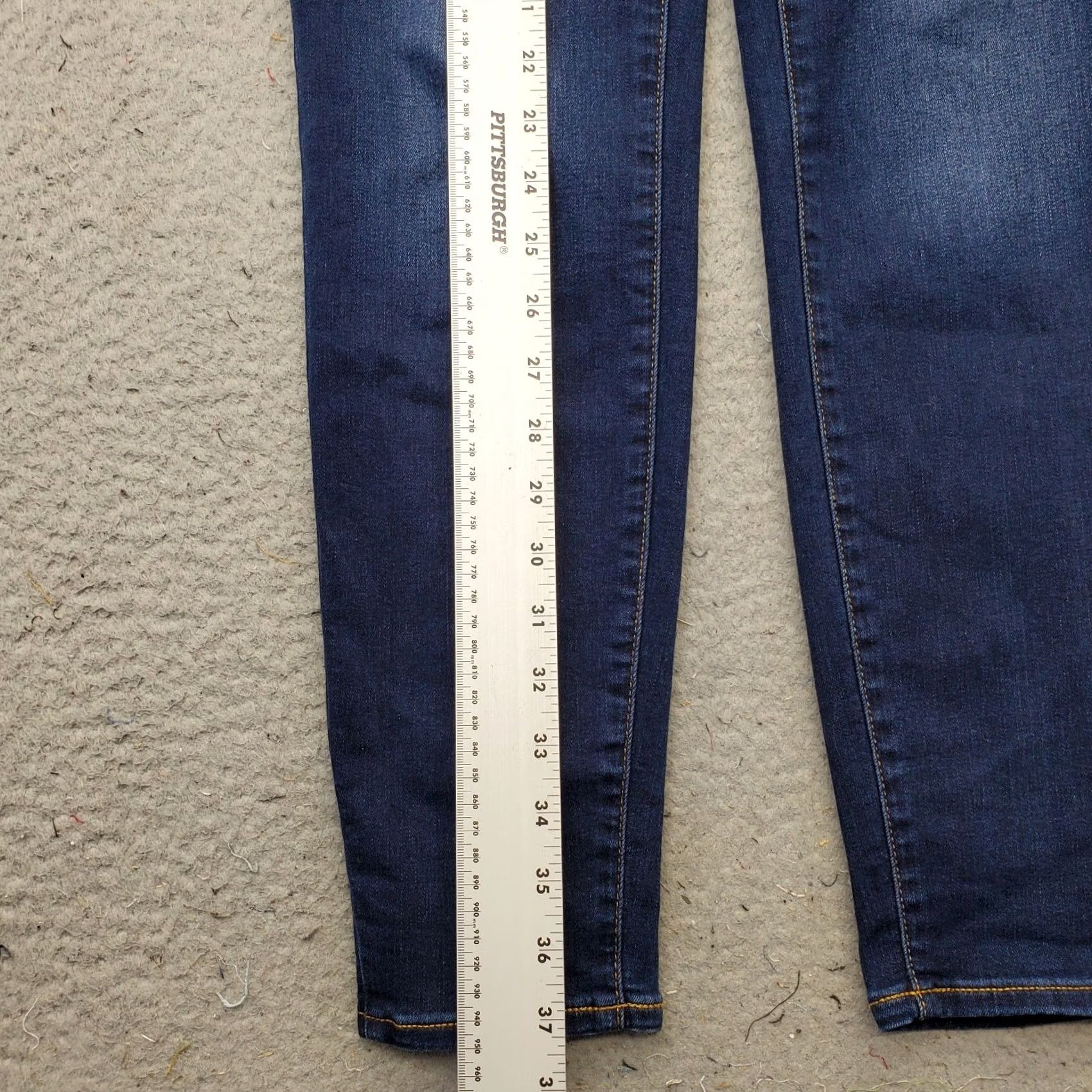 Talbots Talbots Womens Size 6 Jeans Blue Denim 5-Pocket Jegging Medium Wash Streetwear Pocket Zipper Button Stretch Regular 27.5 Inseam Size 28" / US 6 / IT 42 - 3 Thumbnail
