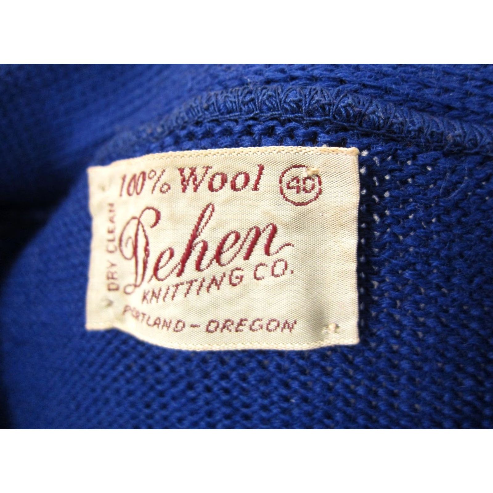 Vintage VINTAGE Dehen Mens Cardigan Sweater Wool 40 Blue Logo Button Knit 80s 90s Casual Mens Size US L / EU 52-54 / 3 - 5 Thumbnail