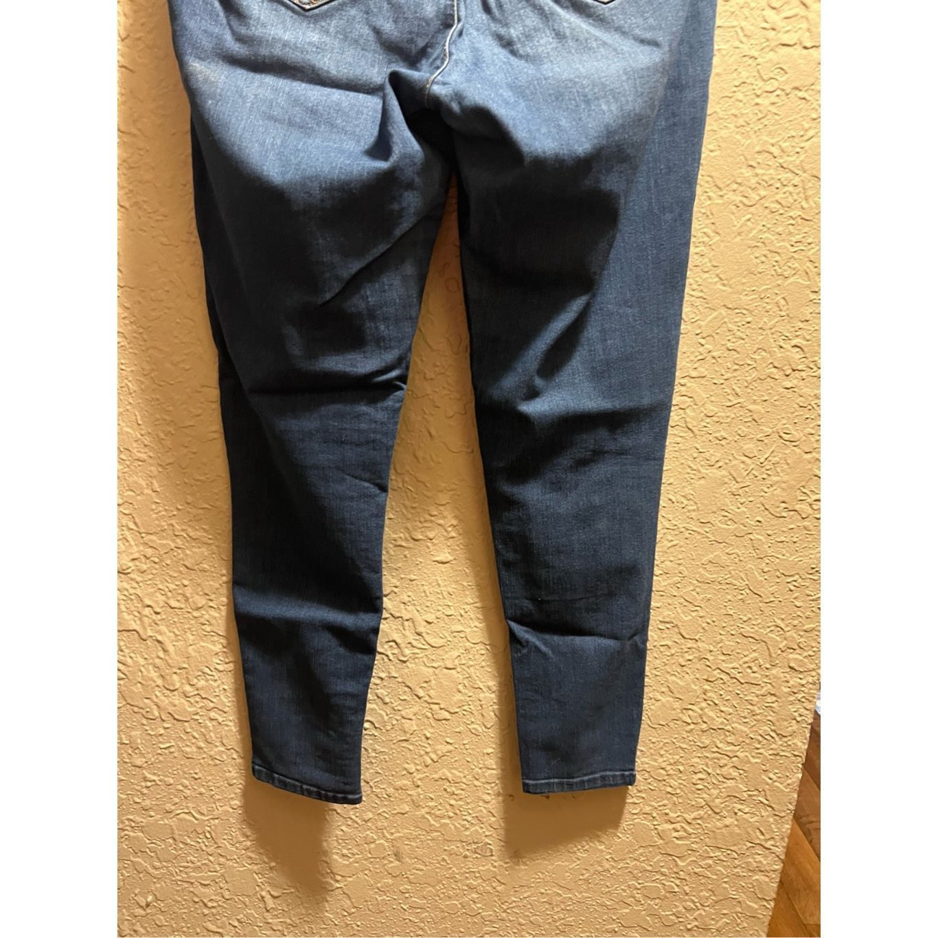 Other Democracy Ab Solution Blue Jeans Woman’s Size 16 Flaws-Marks Size 38" / US 16 / IT 52 - 8 Thumbnail