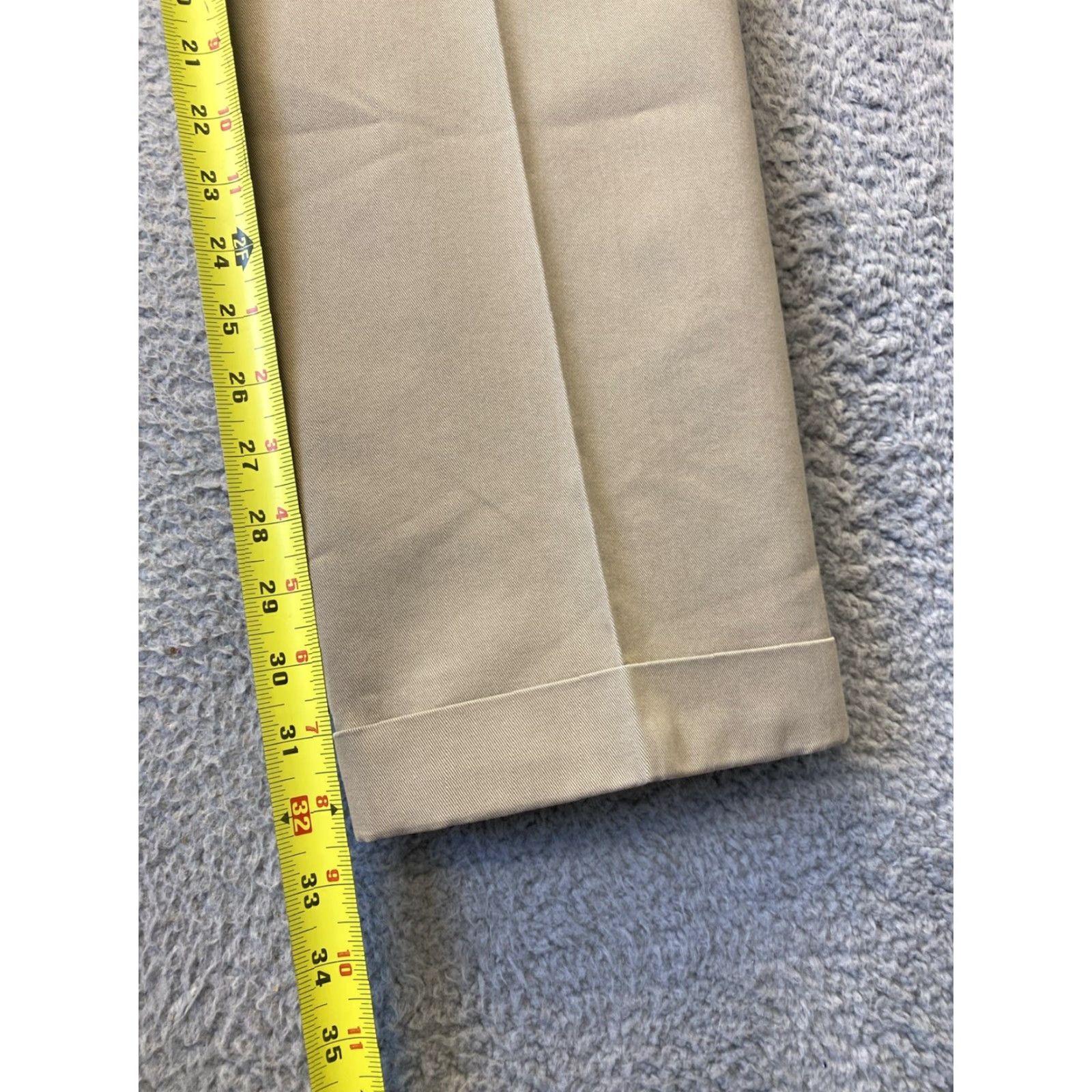 Dockers Dockers Men’s Straight Fit Workday Khaki Pants 34-32 /127-14 Size US 34 / EU 50 - 6 Thumbnail