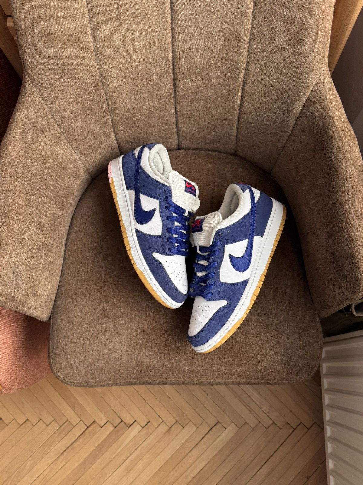 Nike Nike Dunk Sb Low Los Angeles Dodgers Size US 9 / EU 42 - 2 Thumbnail