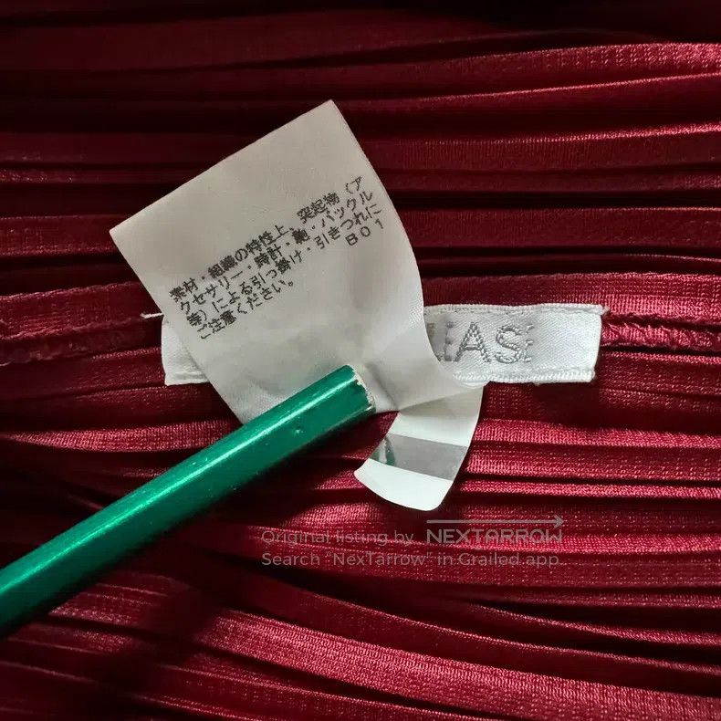 Issey Miyake Issey Miyake size:one size Red Long Sleeve Size S / US 4 / IT 40 - 4 Thumbnail