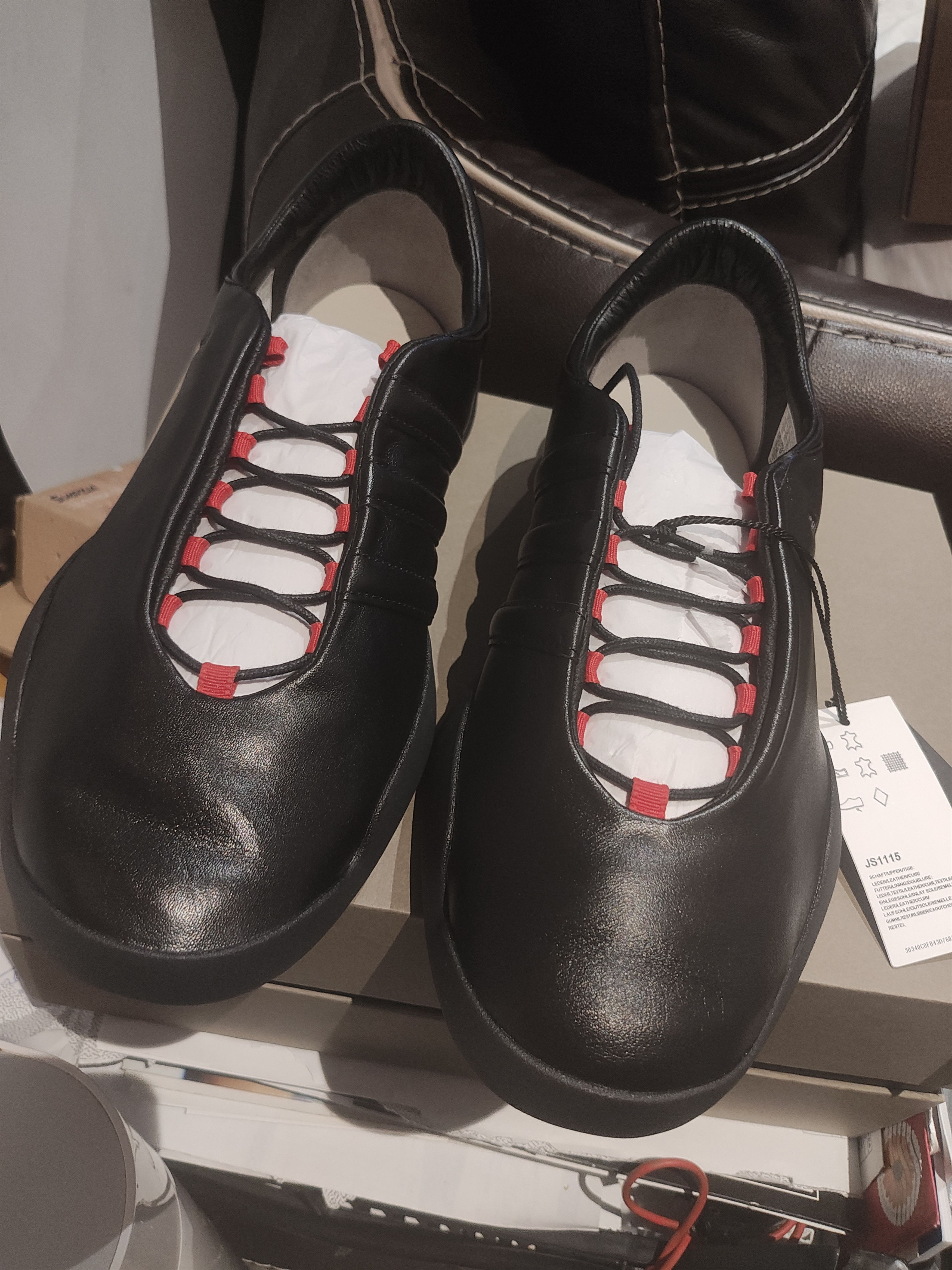 Yohji Yamamoto Yohji Yamamoto Y-3 Regu Mary Jane Size US 11 / EU 44 - 1 Thumbnail