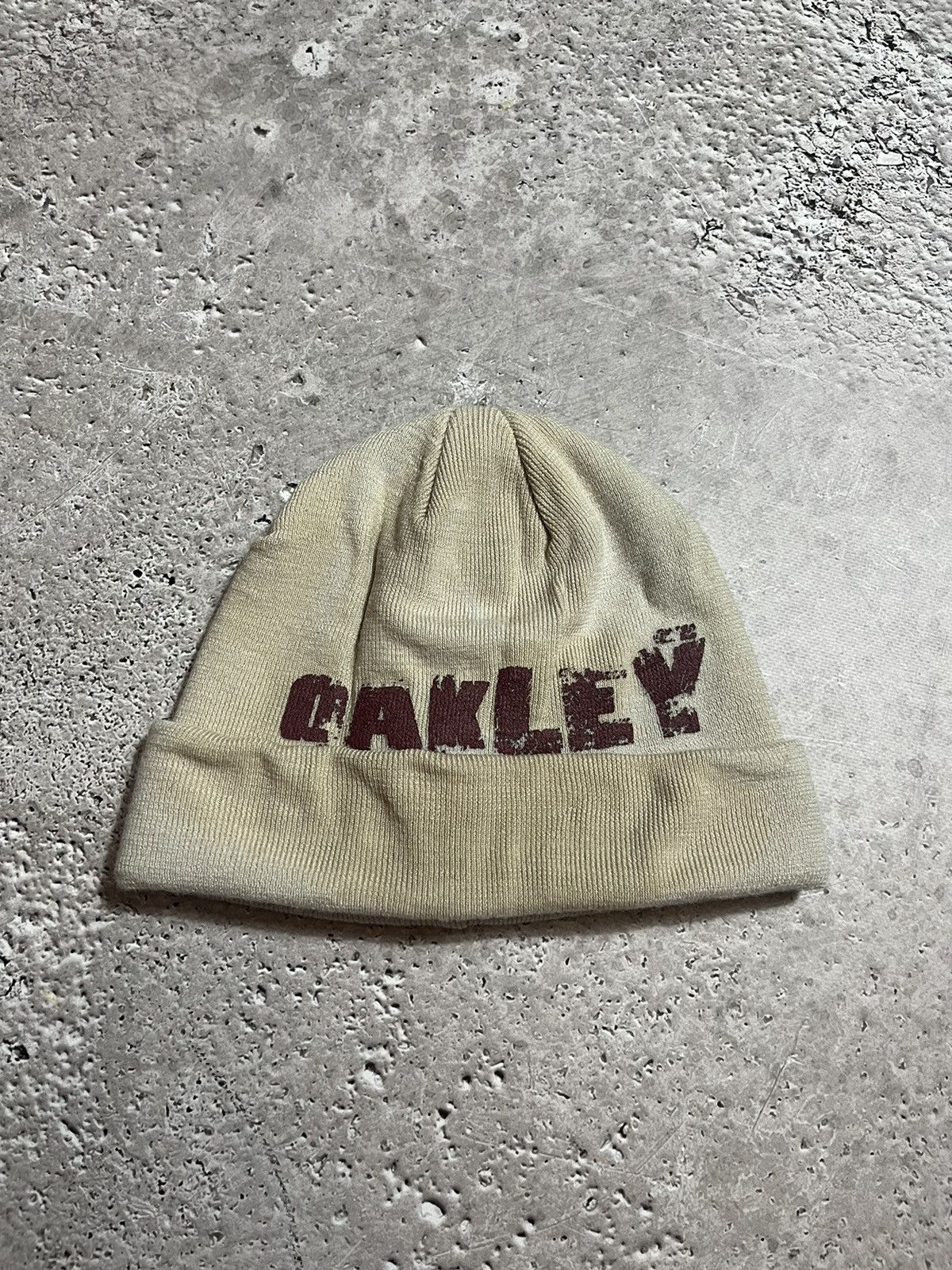 Oakley × Vintage Vintage Oakley Faded Hat / Cap Size ONE SIZE - 1 Thumbnail