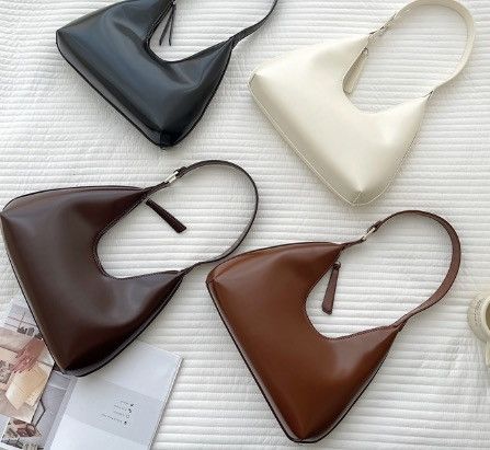Japanese Brand Huskycat Korean niche shaped bag Size ONE SIZE - 3 Thumbnail