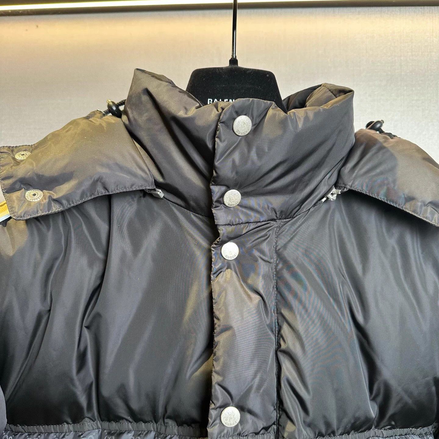 Gucci Gucci black GG monogram all over print new down jacket Size US M / EU 48-50 / 2 - 2 Thumbnail