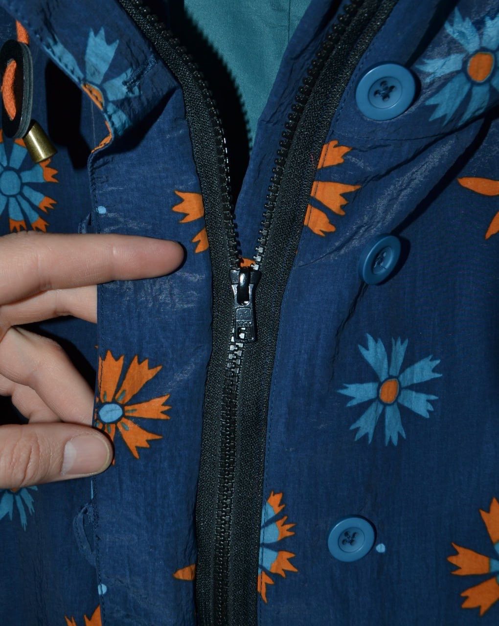 Japanese Brand Gudrun Sjoden Jacket Flowers Raincoat Hooded Size S Size S / US 4 / IT 40 - 11 Thumbnail