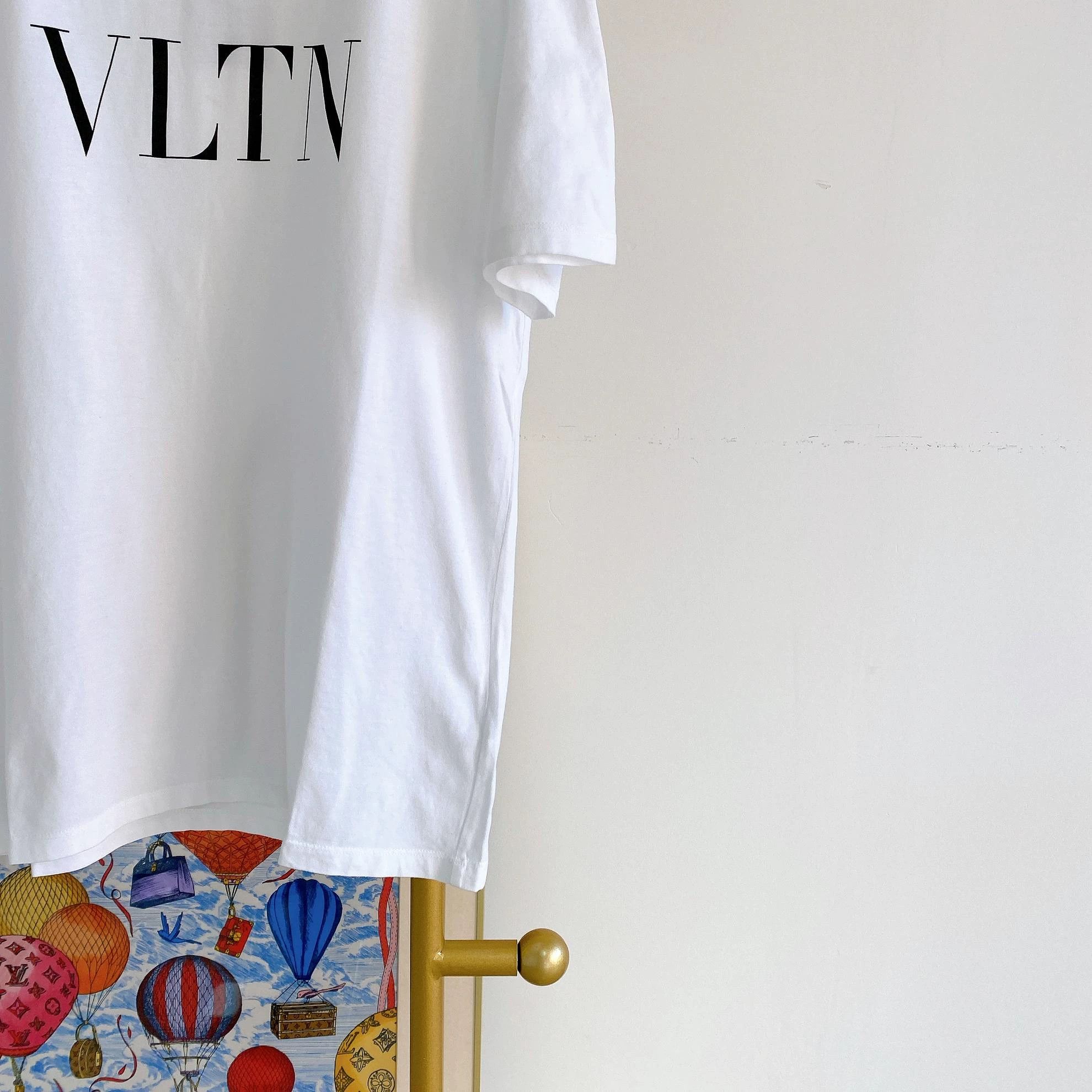 Valentino Valentino white logo tee M Size US M / EU 48-50 / 2 - 4 Thumbnail