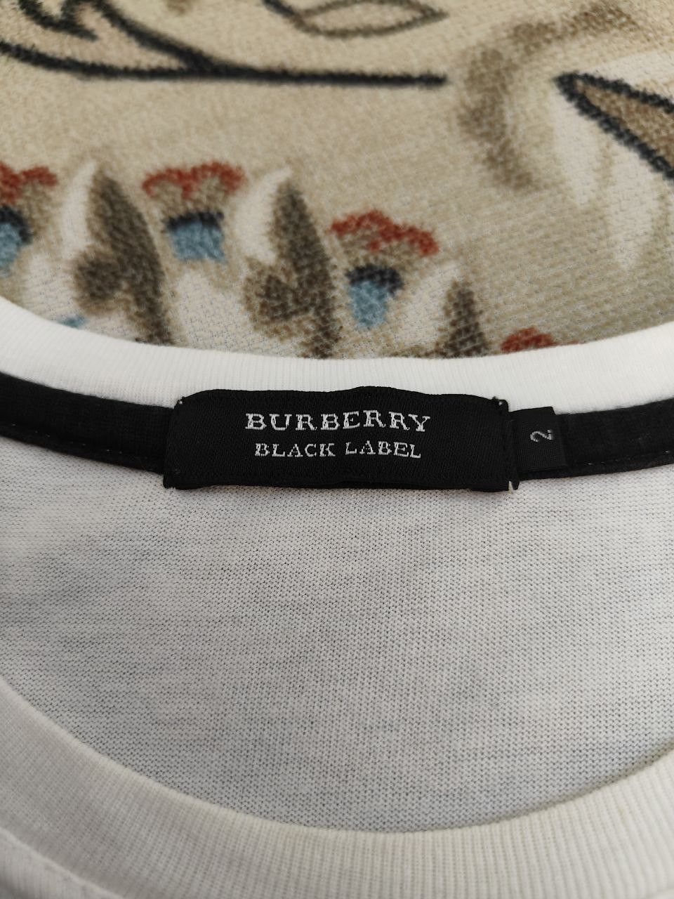 Burberry Burberry T Size US S / EU 44-46 / 1 - 3 Thumbnail