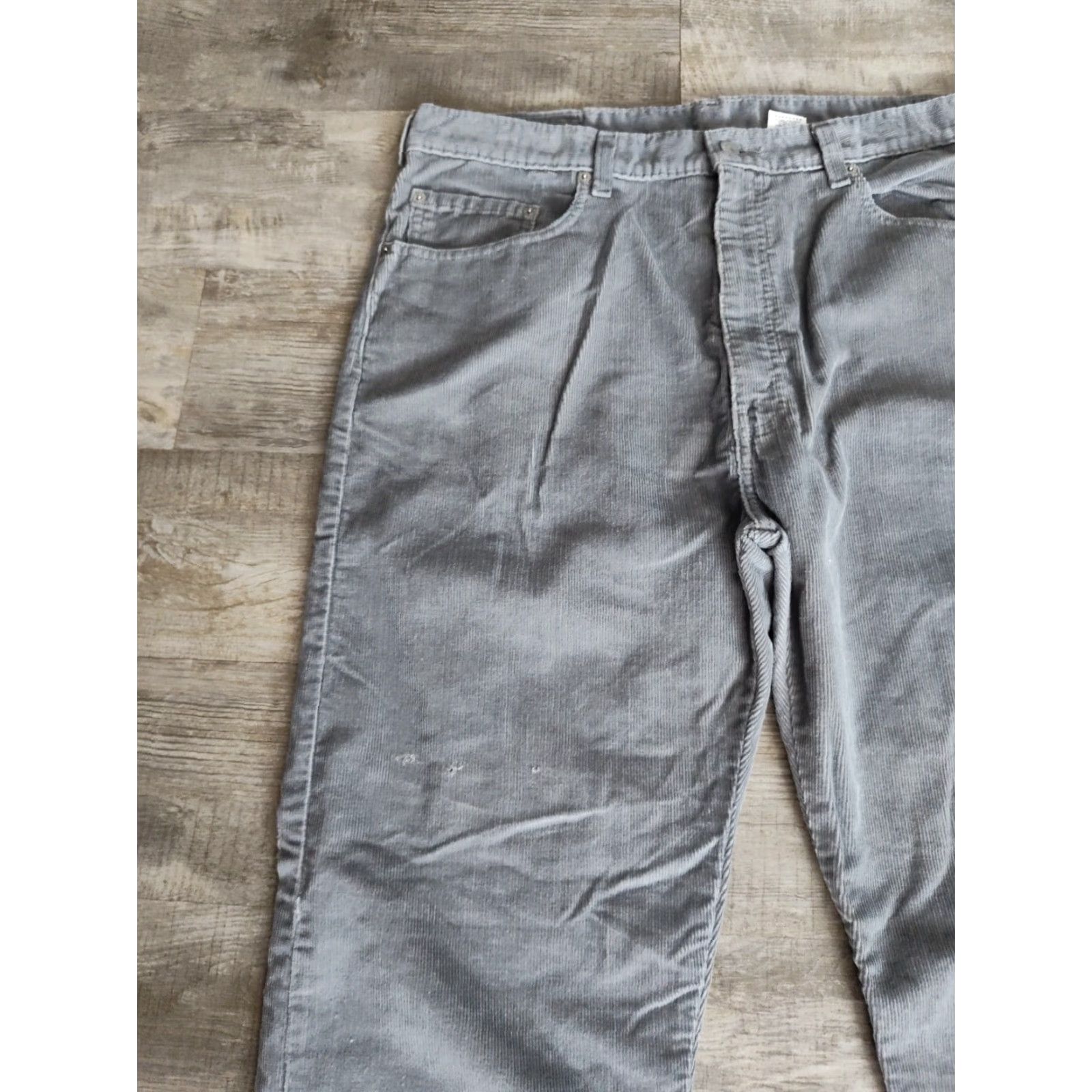 Levi's VINTAGE Levi's 505 Corduroy Pants Men Regular 38 Gray 32in Inseam 5-Pocket 90s 00s Casual Size US 38 / EU 54 - 6 Thumbnail