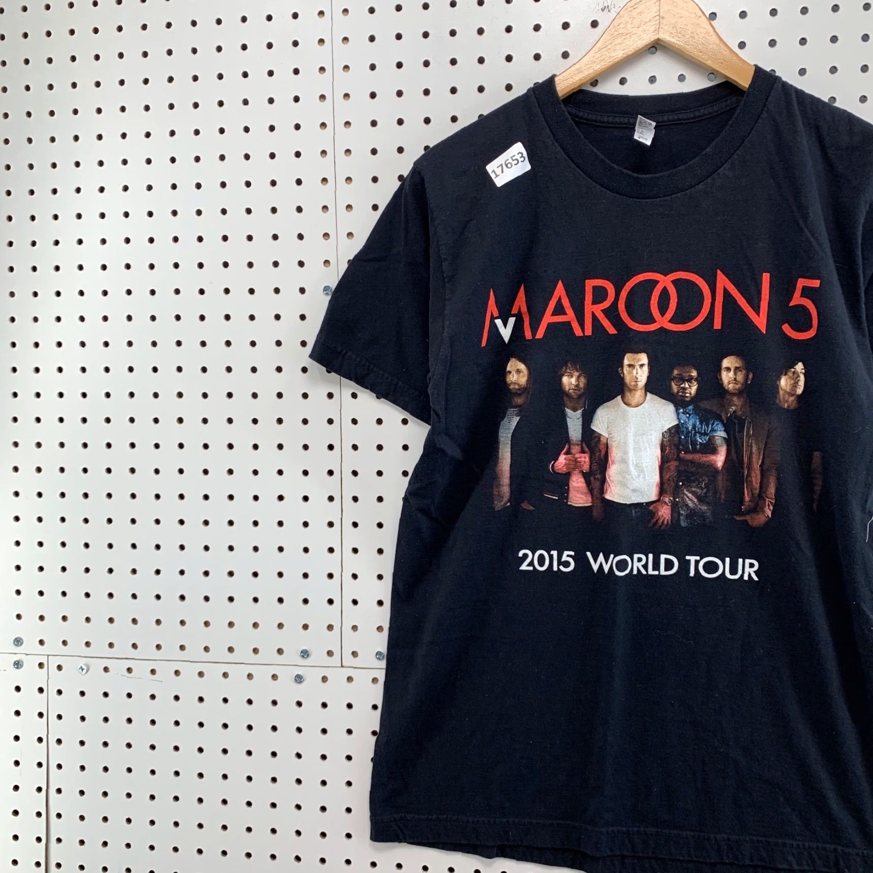 American Apparel VINTAGE Maroon 5 2015 World Tour Shirt Black Adult M 19X28 Short Sleeve Band TEE Music Mens Size US M / EU 48-50 / 2 - 3 Thumbnail