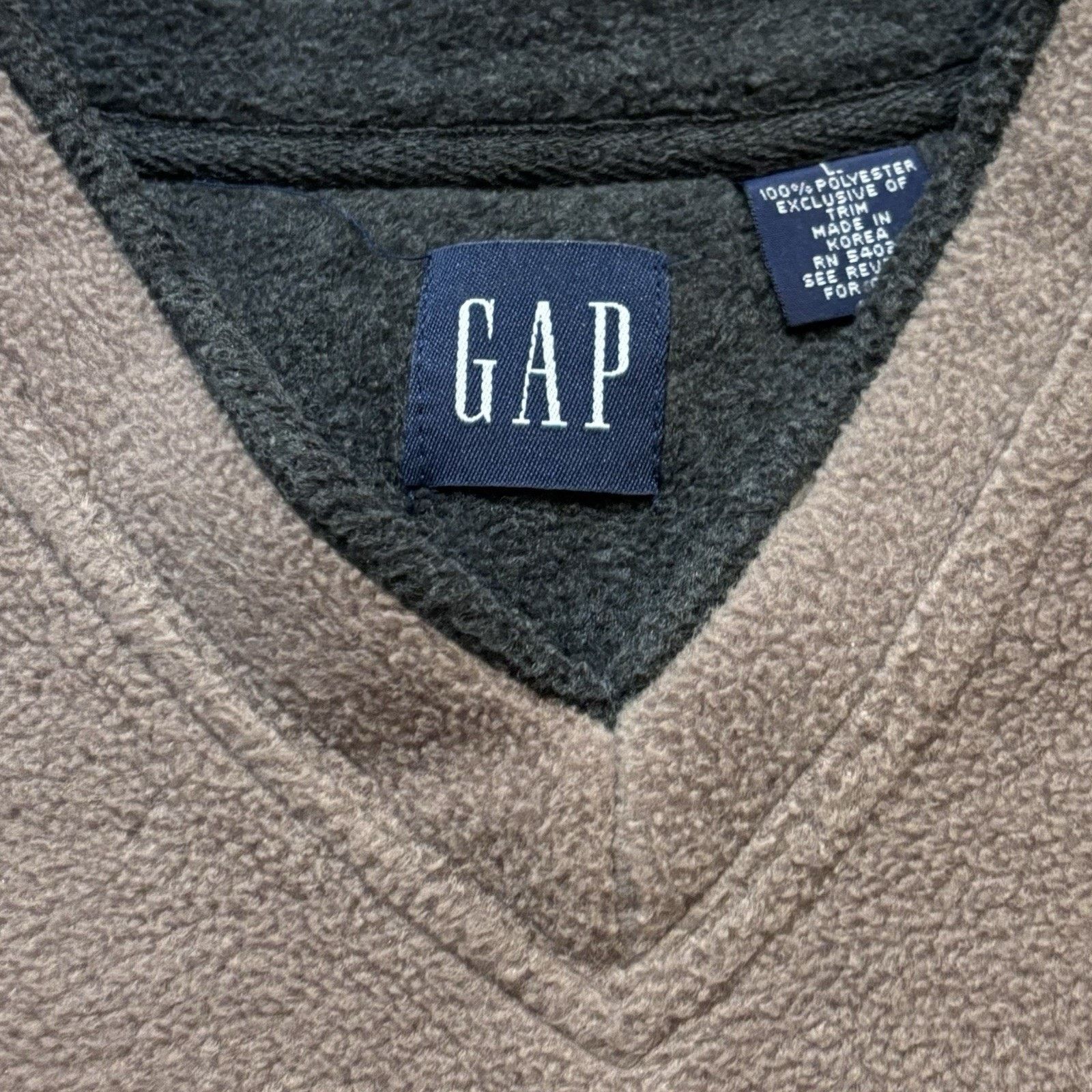 Gap Vintage Gap Fleece Pullover V-Neck Taupe Brown Large Korea Size US L / EU 52-54 / 3 - 2 Thumbnail