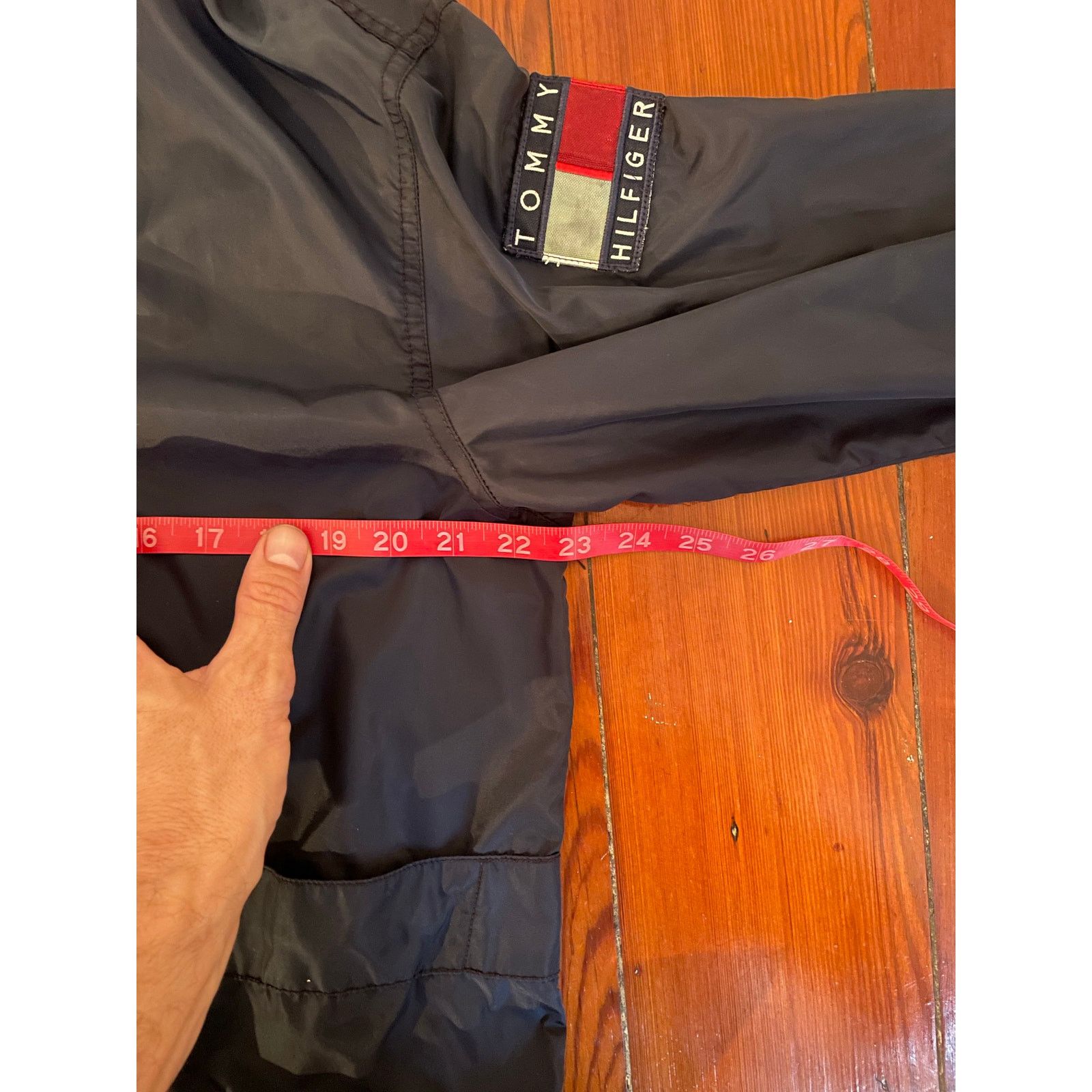 Tommy Hilfiger Vintage Tommy Hilfiger Hooded Windbreaker Navy Size M Y2K Size US M / EU 48-50 / 2 - 8 Thumbnail