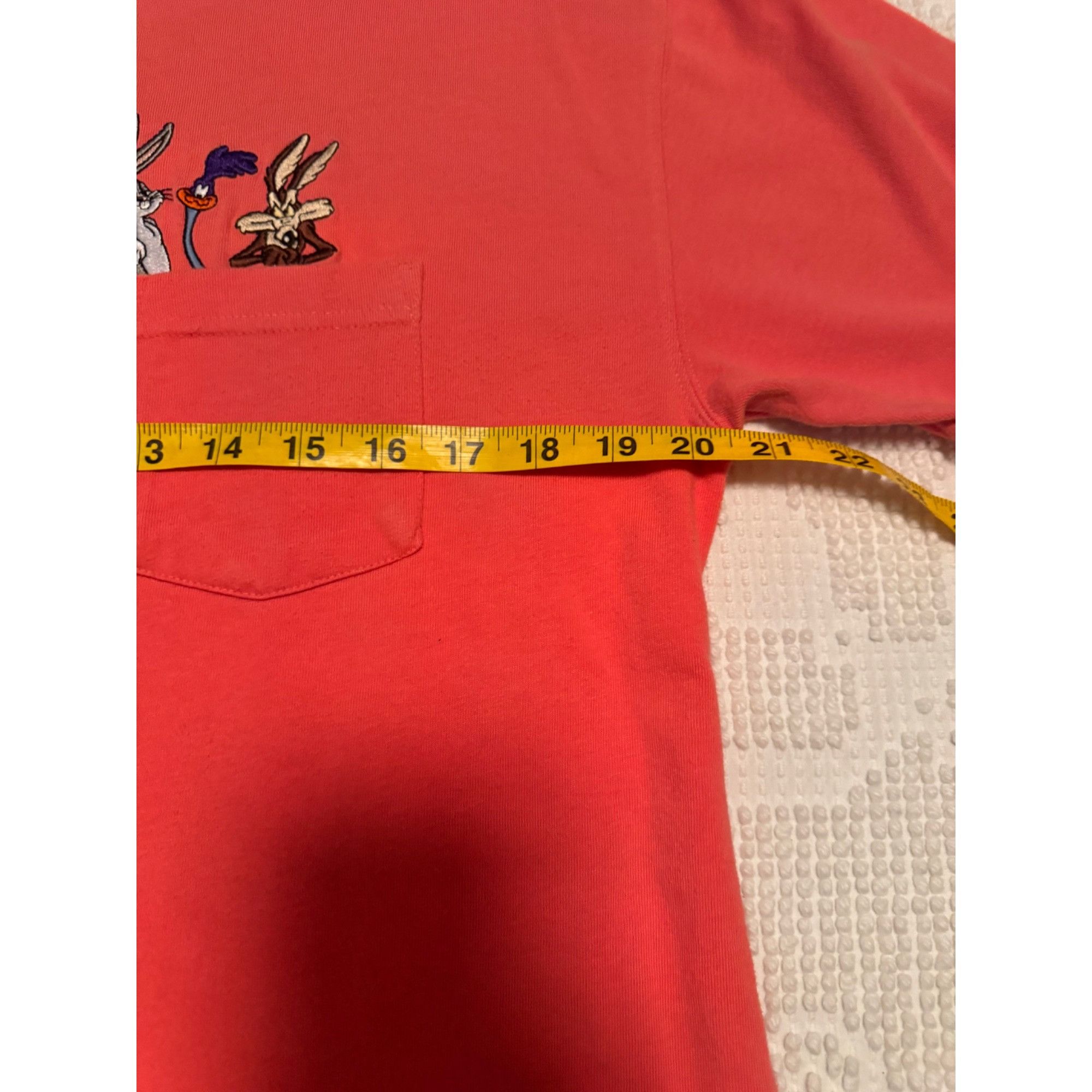 Warner Bros Warner Bros Studio Store Looney Tunes Red T-Shirt M Size US M / EU 48-50 / 2 - 4 Thumbnail
