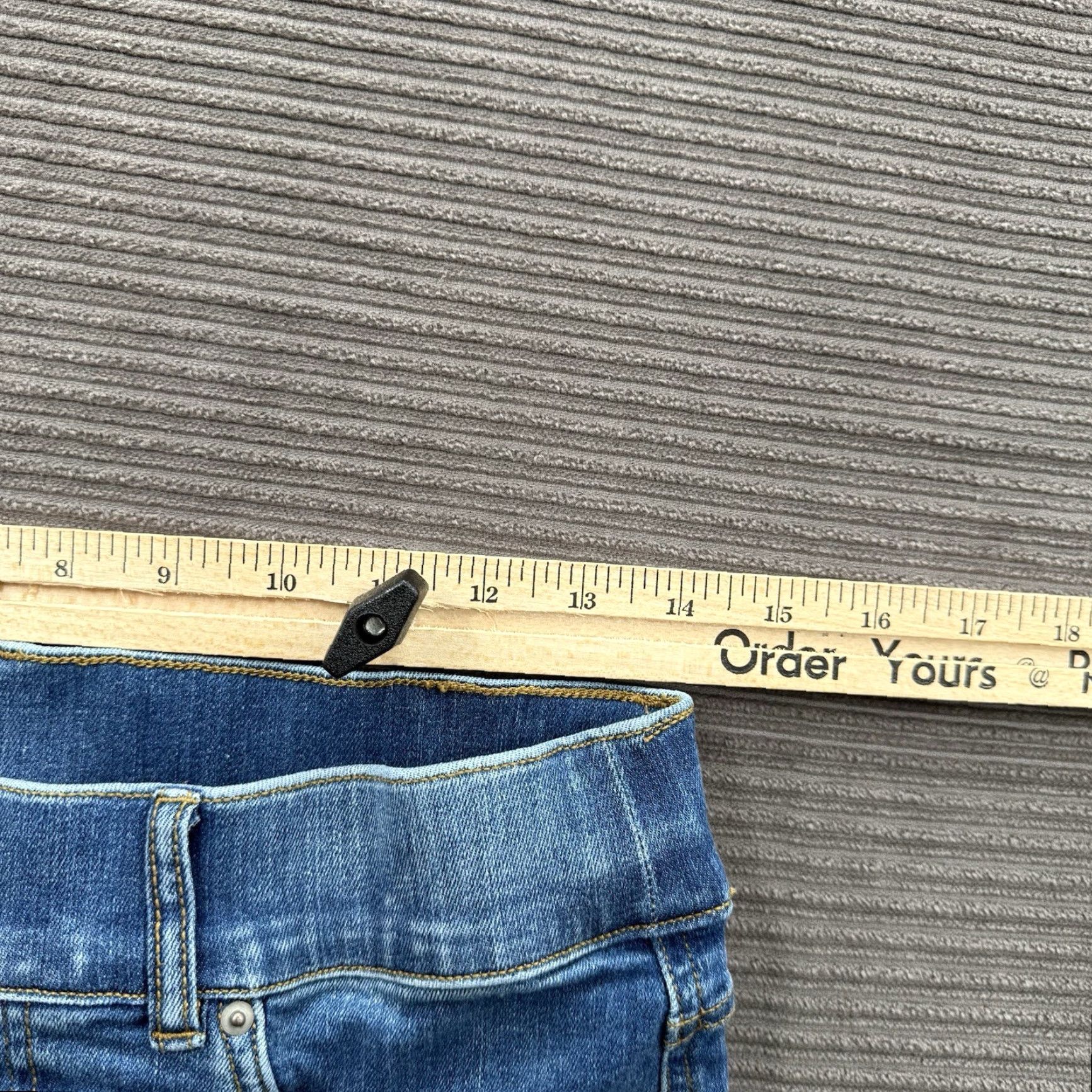 Spanx Spanx Jeans Women Medium Blue Cotton Denim Pull On Regular Stretch Comfort Casual Bohemian City Hipster 26 Inseam 28 Waist Size 32" / US 10 / IT 46 - 5 Thumbnail