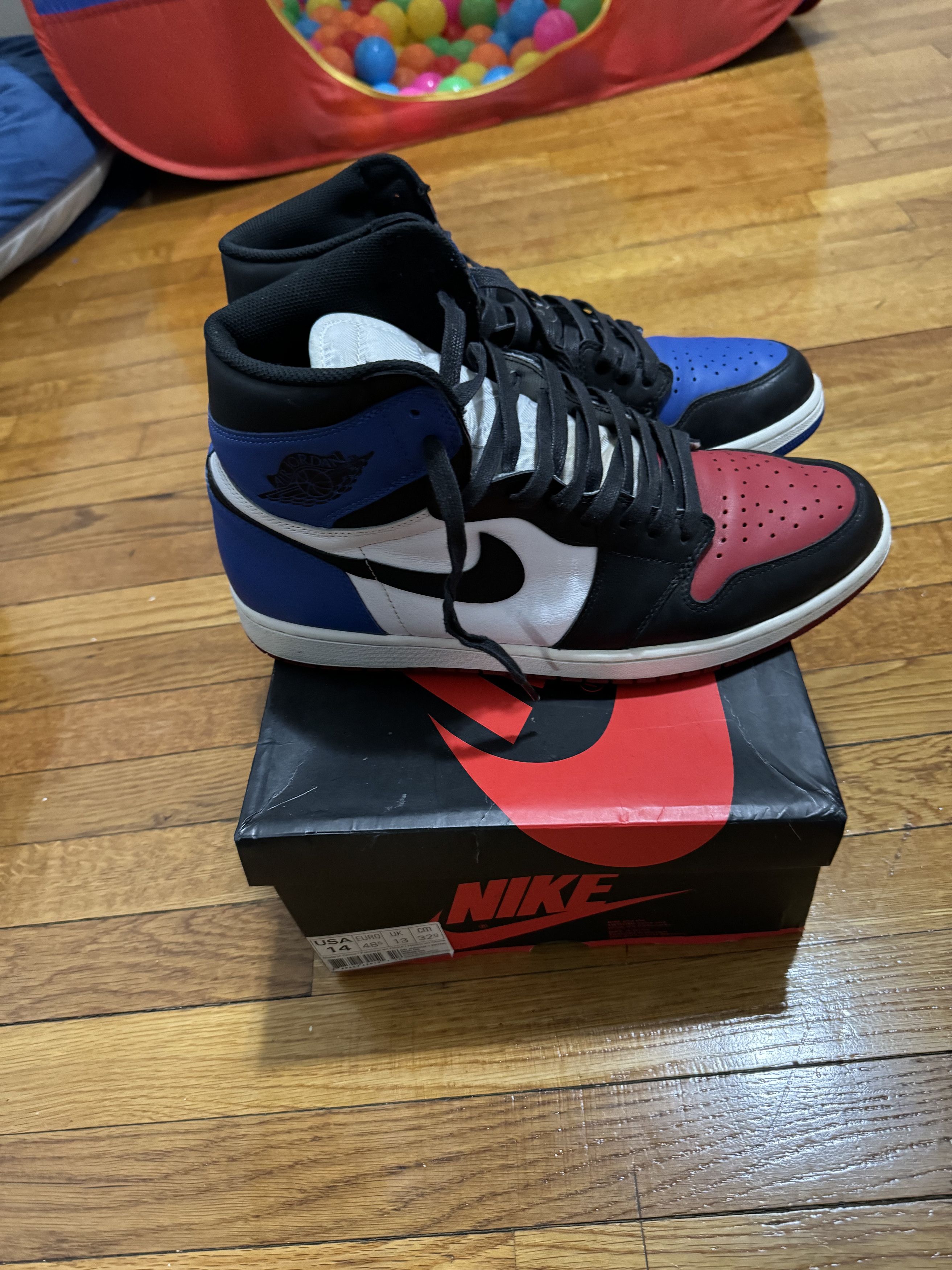 Jordan Brand Jordan 1 Top 3 Size US 14 / EU 47 - 2 Thumbnail