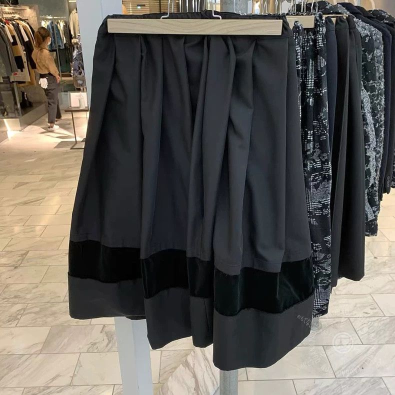 Comme des Garcons Comme Des Garcons size M Skirt Size 24" / US 00 / IT 34 - 1 Thumbnail