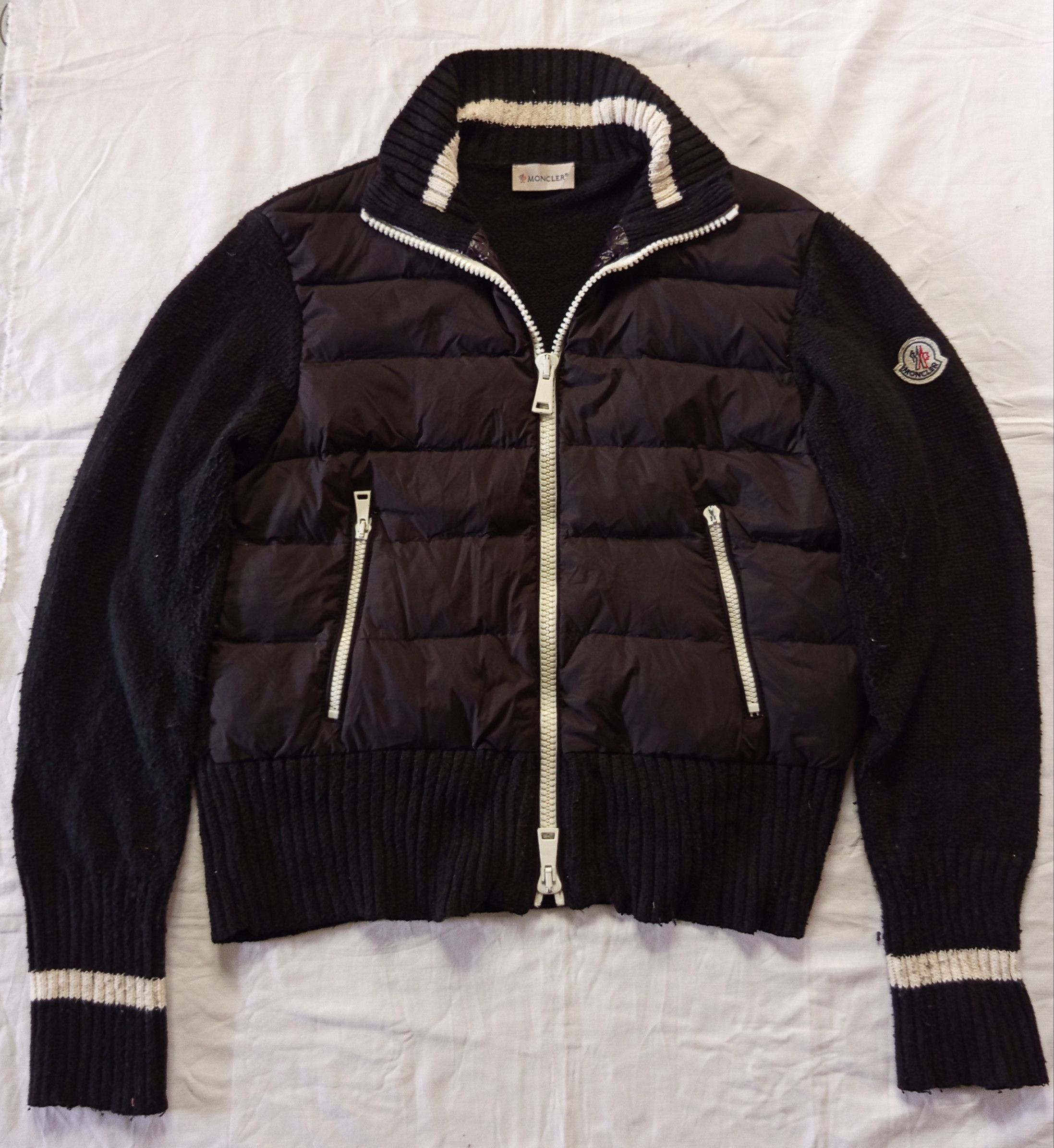 Moncler Moncler Tricot Knit Cardigan in Wool and Polyamide Size XS / US 0-2 / IT 36-38 - 2 Thumbnail