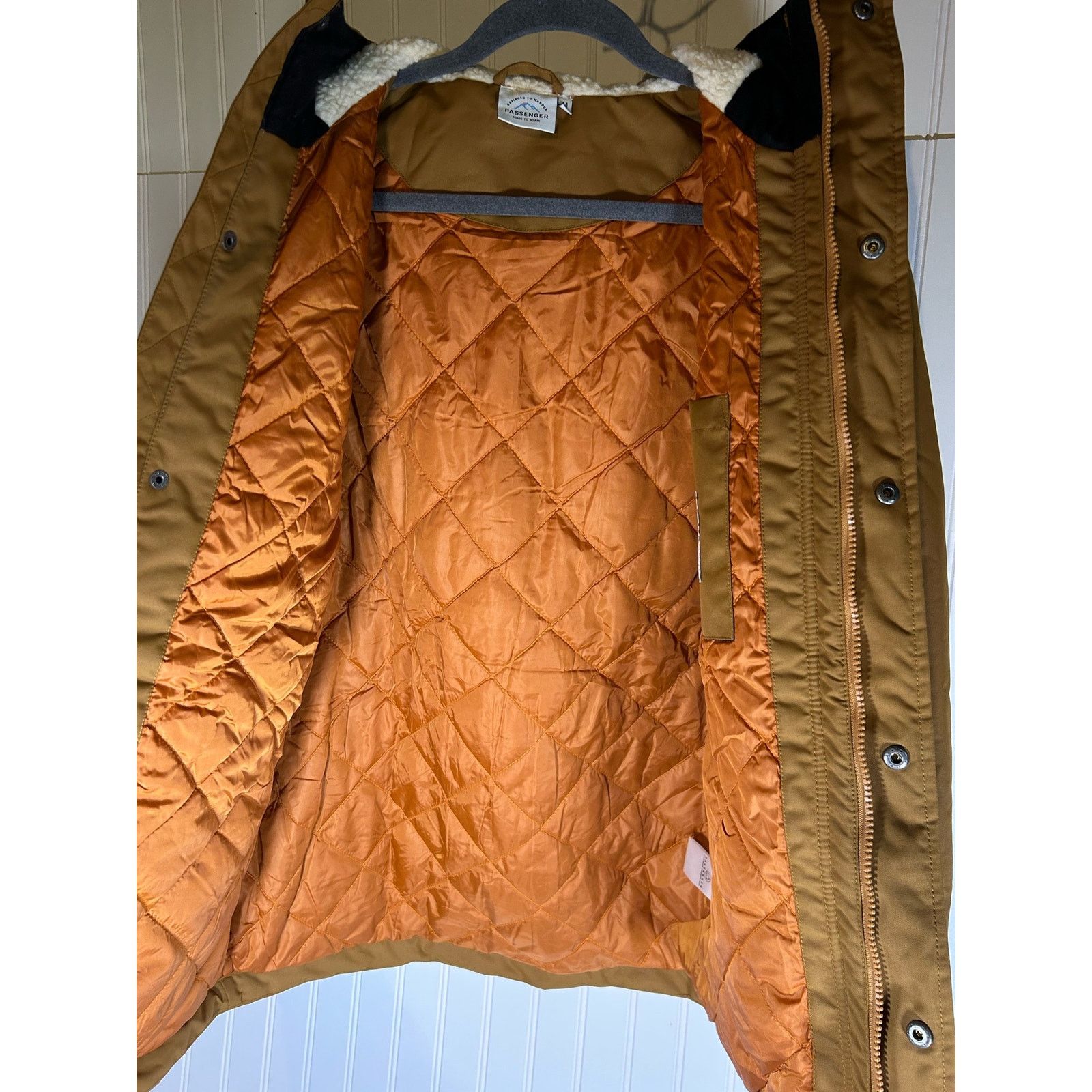 Other Passenger Alaska Men’s Jacket Size Medium Size US M / EU 48-50 / 2 - 6 Thumbnail