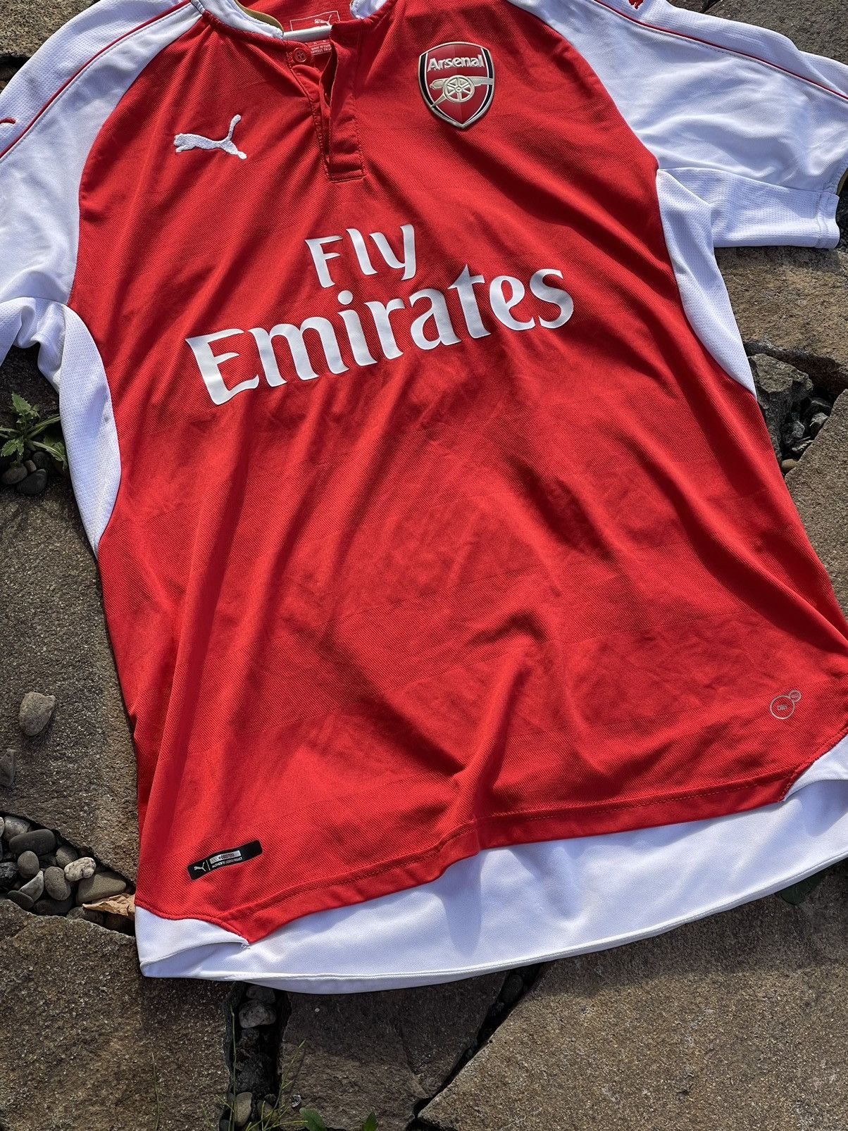 Puma 2015 Puma Arsenal Soccer jersey Size US XL / EU 56 / 4 - 5 Thumbnail