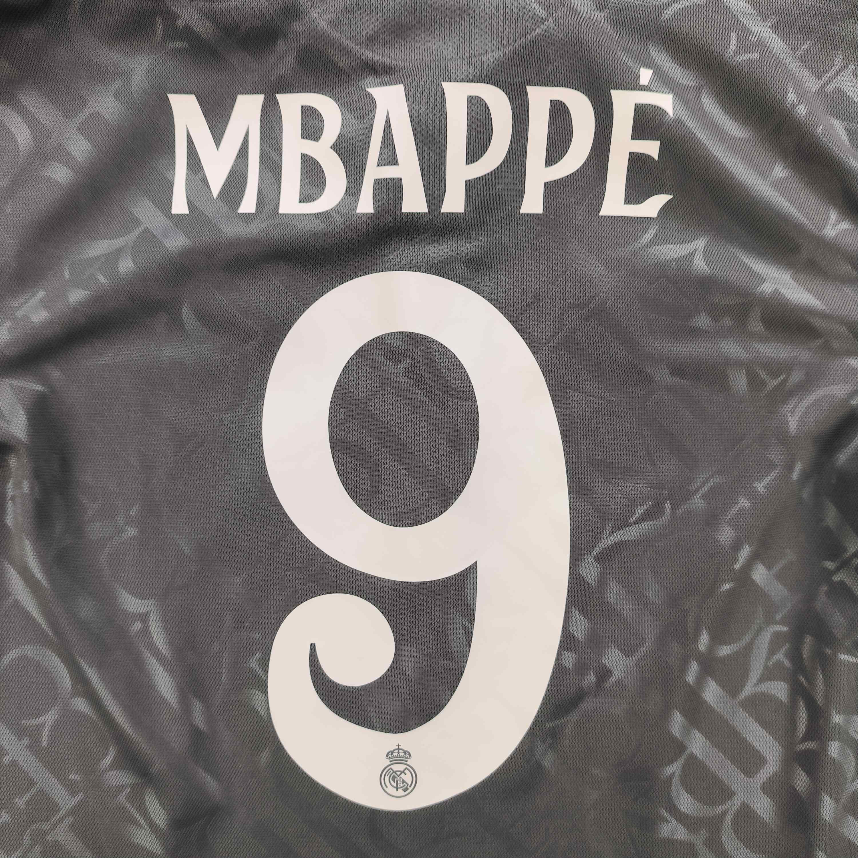 Adidas NEW Real Madrid 24-25 Adidas third Mbappé football jersey S Size US S / EU 44-46 / 1 - 8 Thumbnail