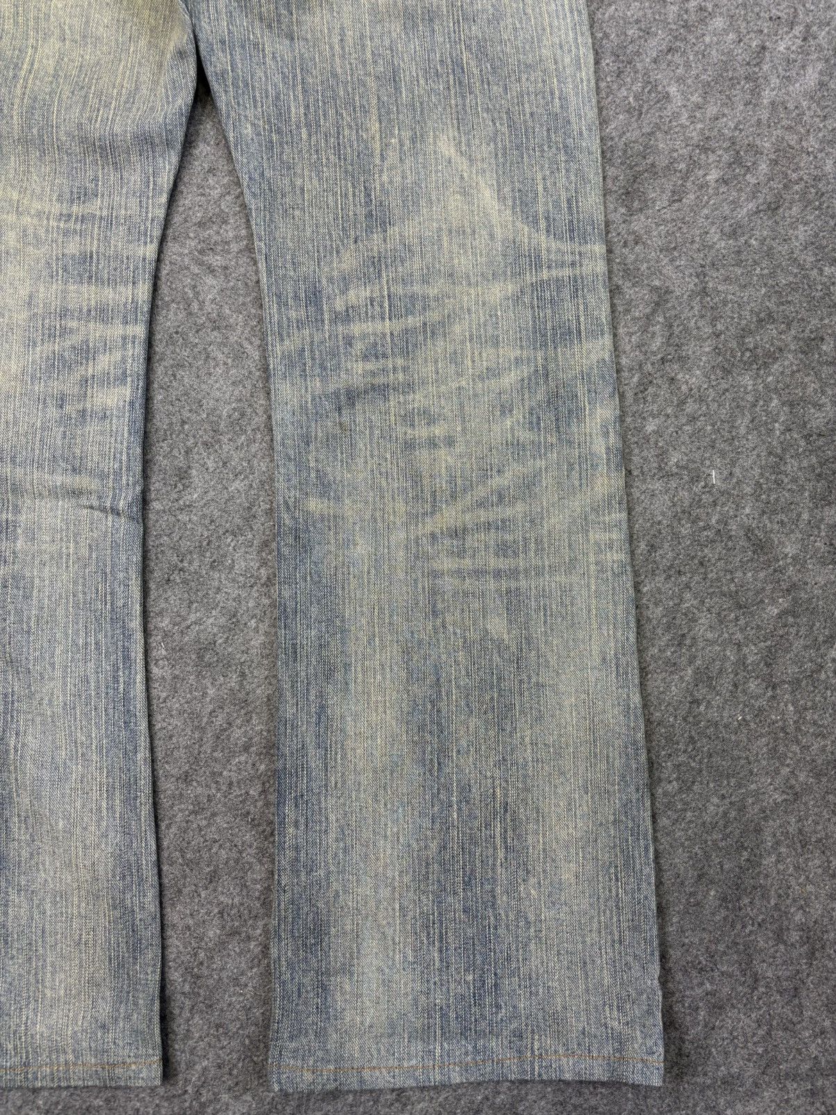Edwin EDWIN XVS Japan Light Wash Distressed Flare Denim F944 Size US 30 / EU 46 - 10 Thumbnail