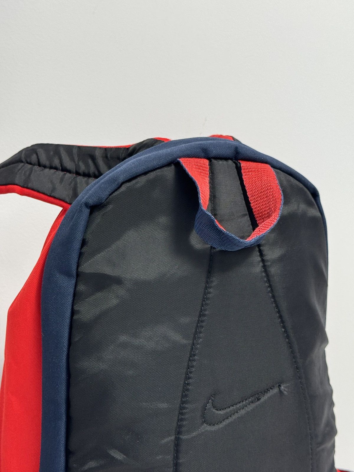 Nike Nike Vintage Bag Y2K style Hype 90’s backpack Size ONE SIZE - 7 Thumbnail