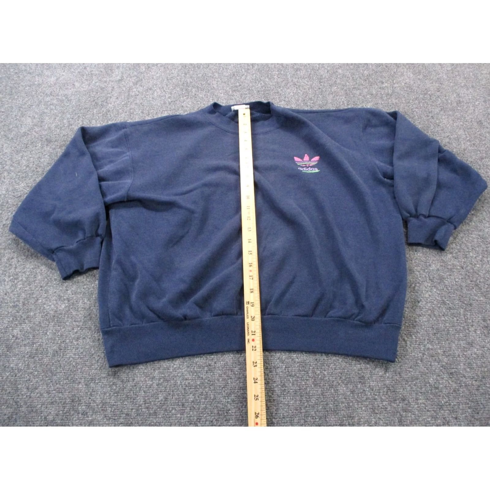 Adidas VINTAGE Adidas Sweatshirt Womens M Blue Pullover Embroidered Logo USA Made 80s Size M / US 6-8 / IT 42-44 - 3 Thumbnail