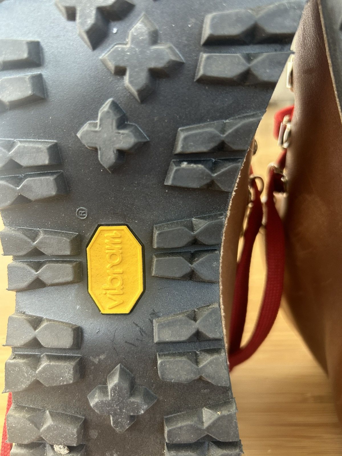 Danner W’s Danner Mountain Light Cascade Boots Size US 8.5 / IT 38.5 - 13 Thumbnail