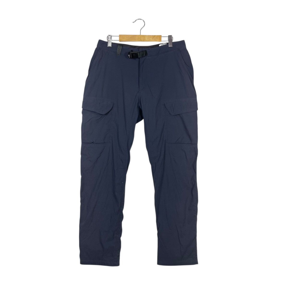 Montbell Vintage Montbell Cargo Pants Nylon Hiking Utility Techwear Size US 30 / EU 46 - 1 Thumbnail