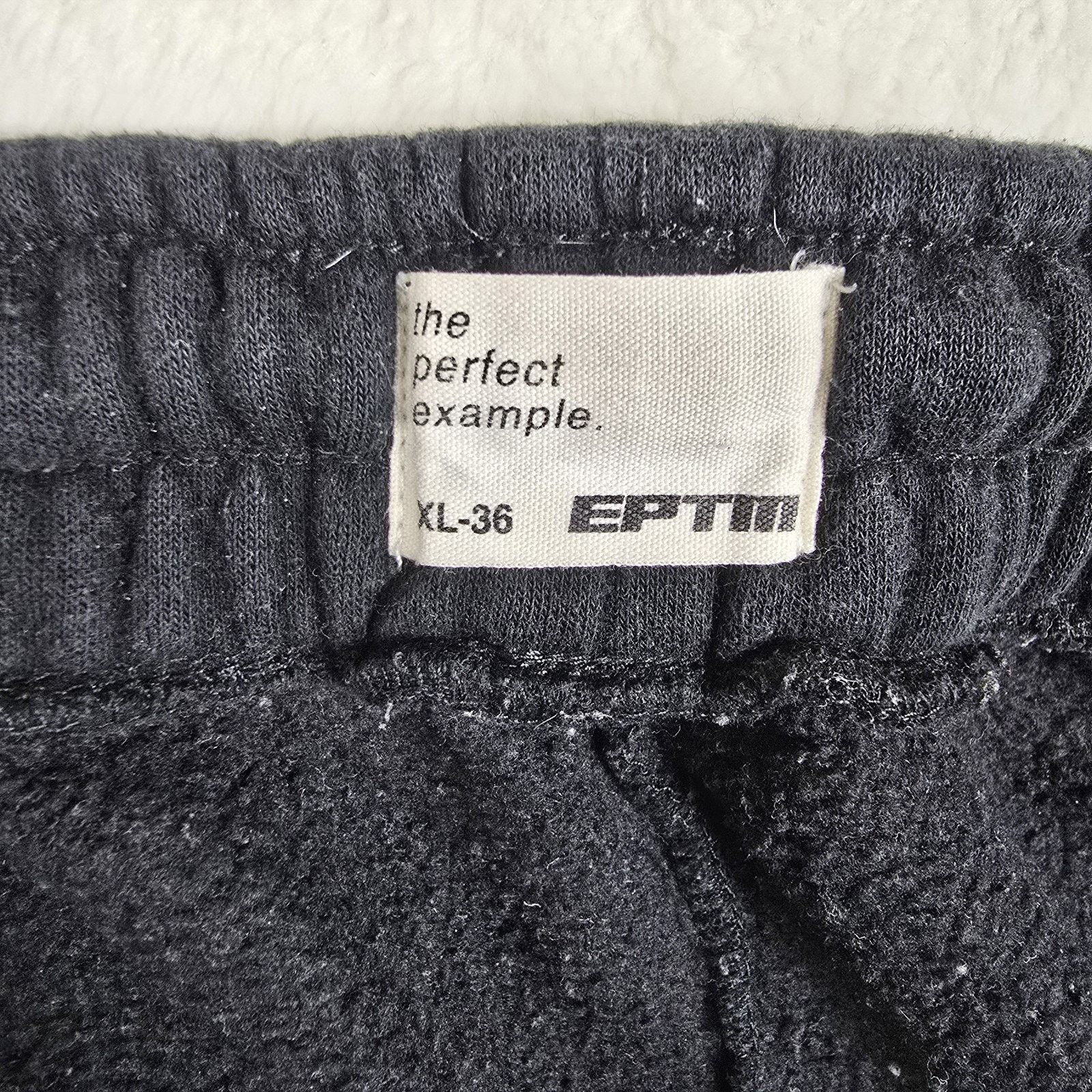 EPTM. EPTM Paisley Embroidered Black Sweatpants Men's Size XL 36 Size US 31 - 4 Thumbnail